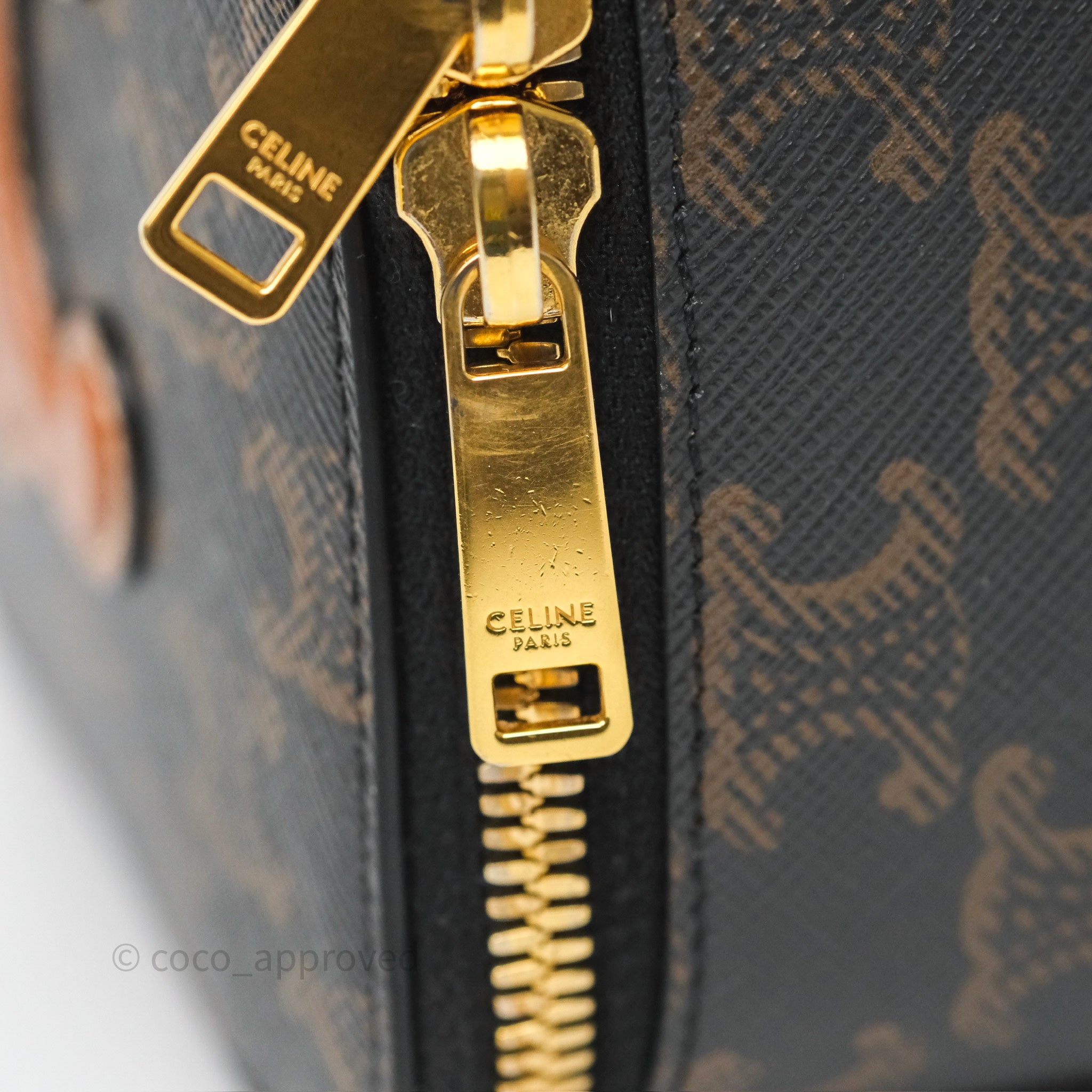 Celine Triomphe Box Bag in Tan Calfskin Leather with Chain Strap - Perfect for Everyday Use, Work & Evening Events