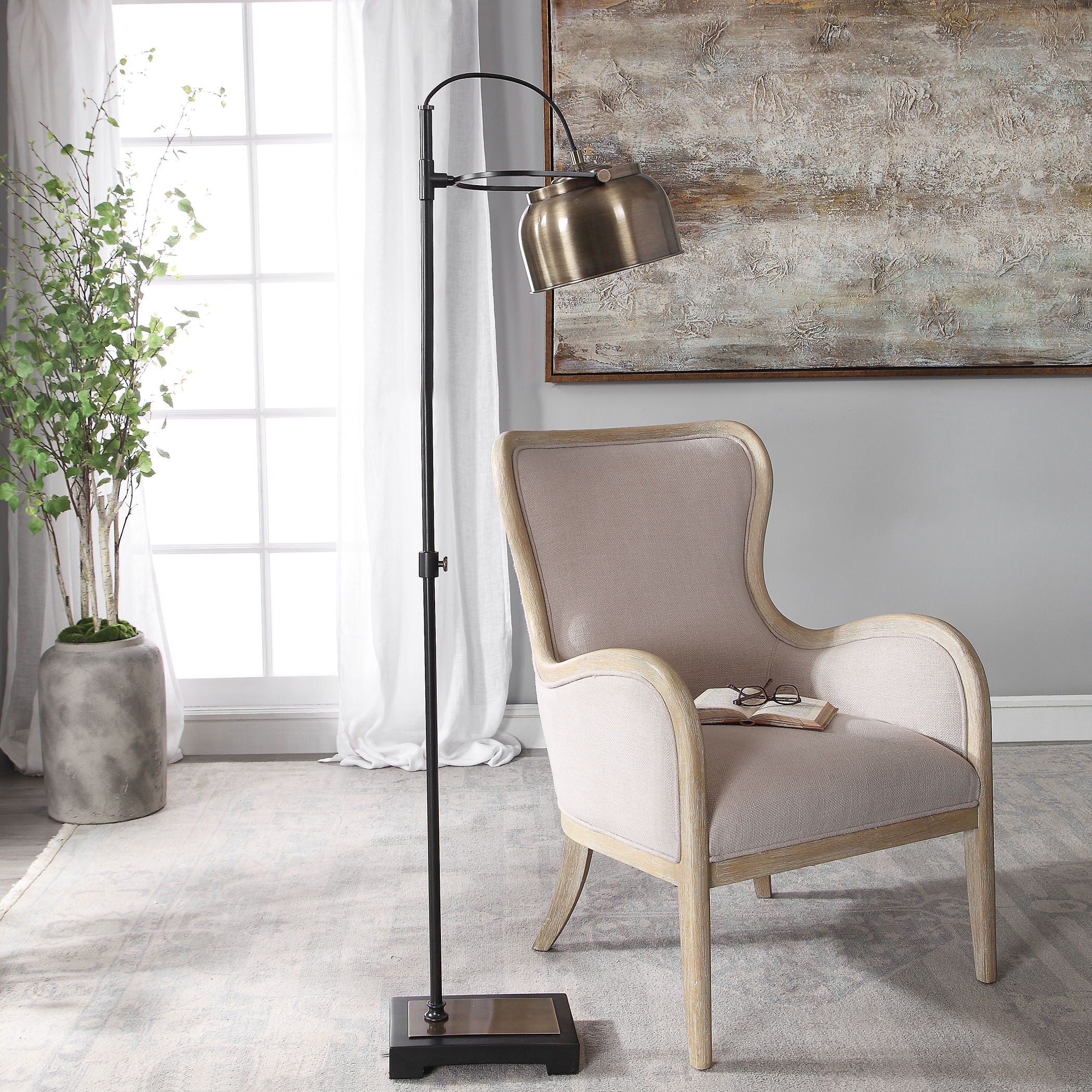 Industrial Floor Lamp Light Brown - Adjustable Vintage Style LED Standing Light for Living Room, Bedroom, Office - Dimmable Modern Task Lighting with Heavy Base