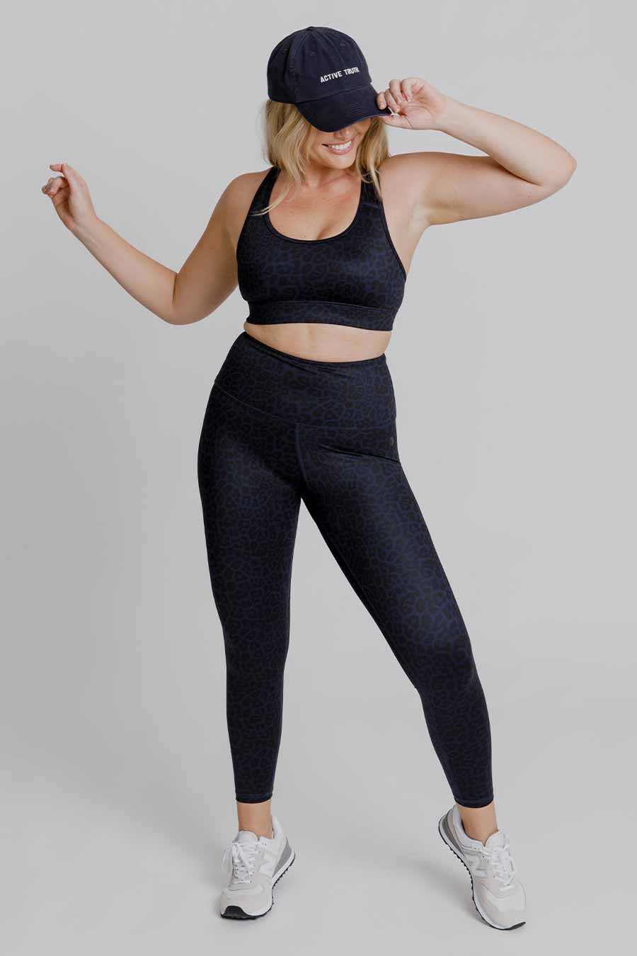 Training Move Crop Navy Leopard Print Workout Top - Perfect for Yoga, Gym & Running