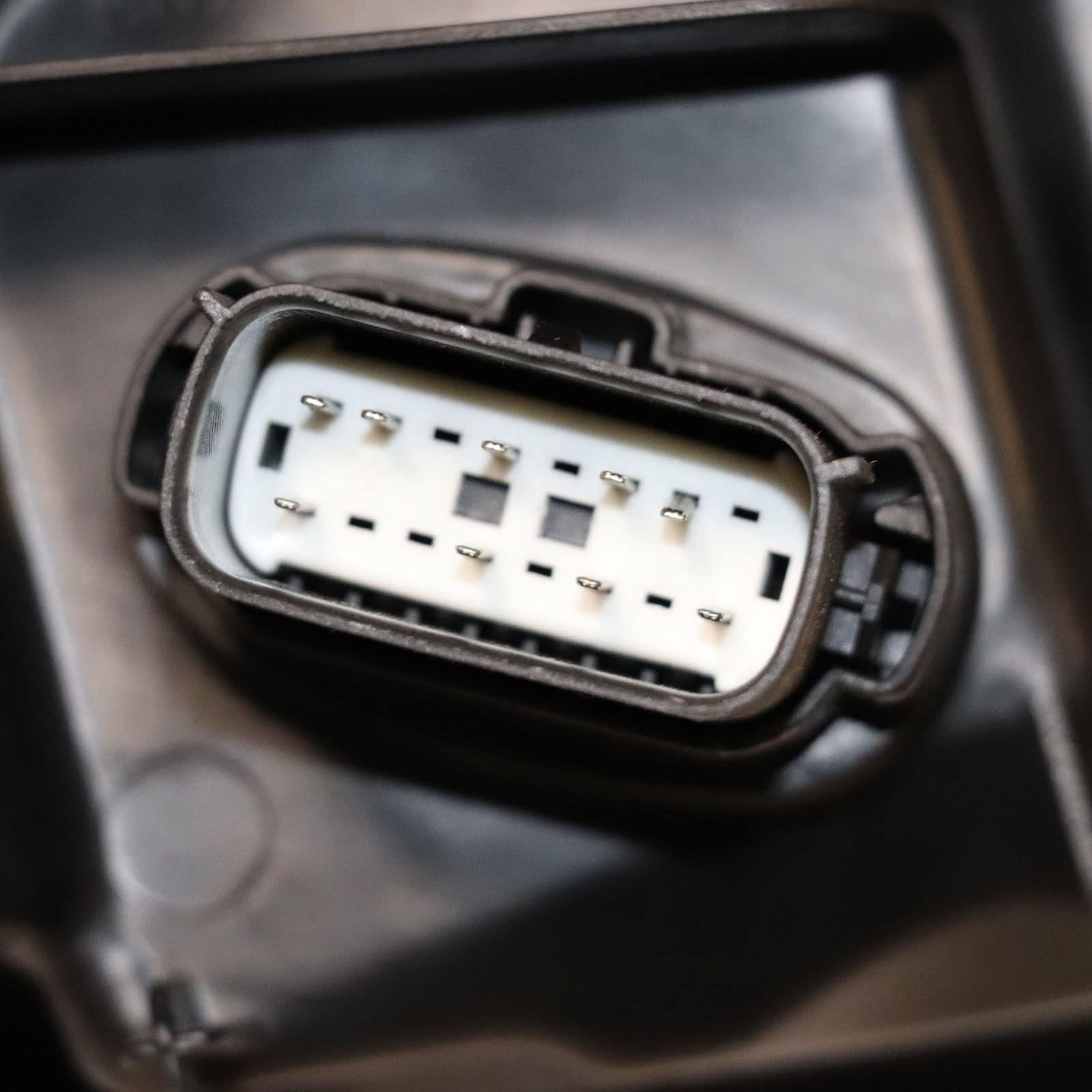 Ford Fusion Halogen Headlight Assembly - Left Driver Side (2013-2016 Models) | Black Housing | Part# FO2503304, DS7Z13008B | US Stock | Perfect for Night Driving & Foggy Conditions