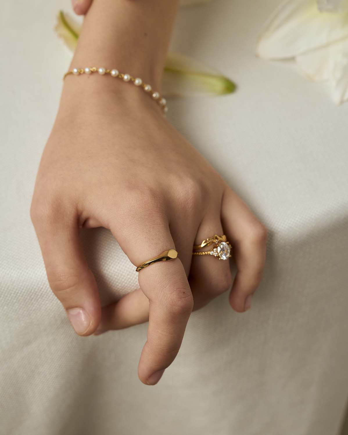 Liliuokalani Pearl Bracelet for Women - Elegant & Timeless Hawaiian Jewelry Gift for Her | Perfect for Weddings, Anniversaries & Special Occasions