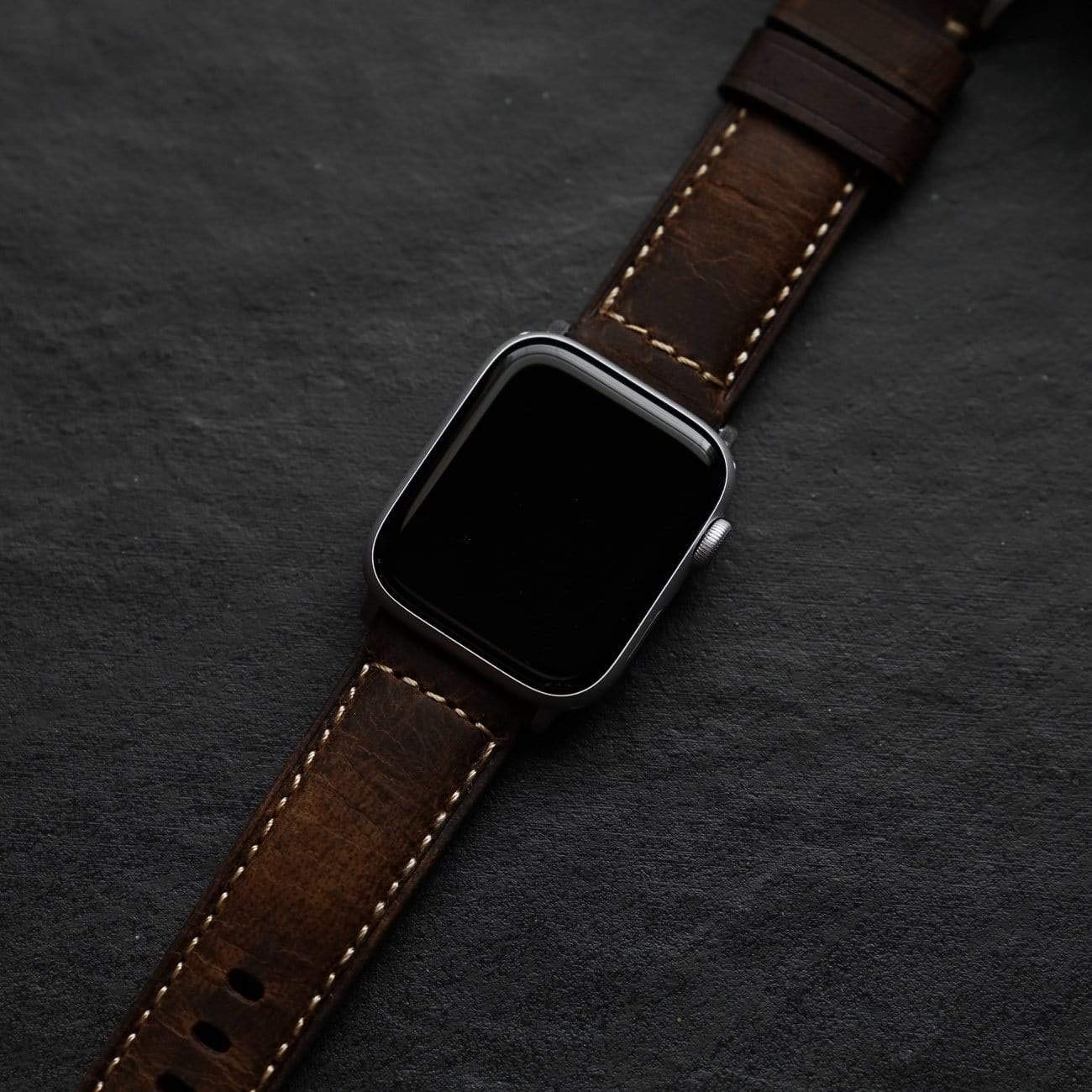 Premium Bullstrap Men's Full-Grain Italian Leather Watch Band - Compatible with Apple Watch Series 1-8 - Durable & Stylish Replacement Strap for Work, Travel & Everyday Wear