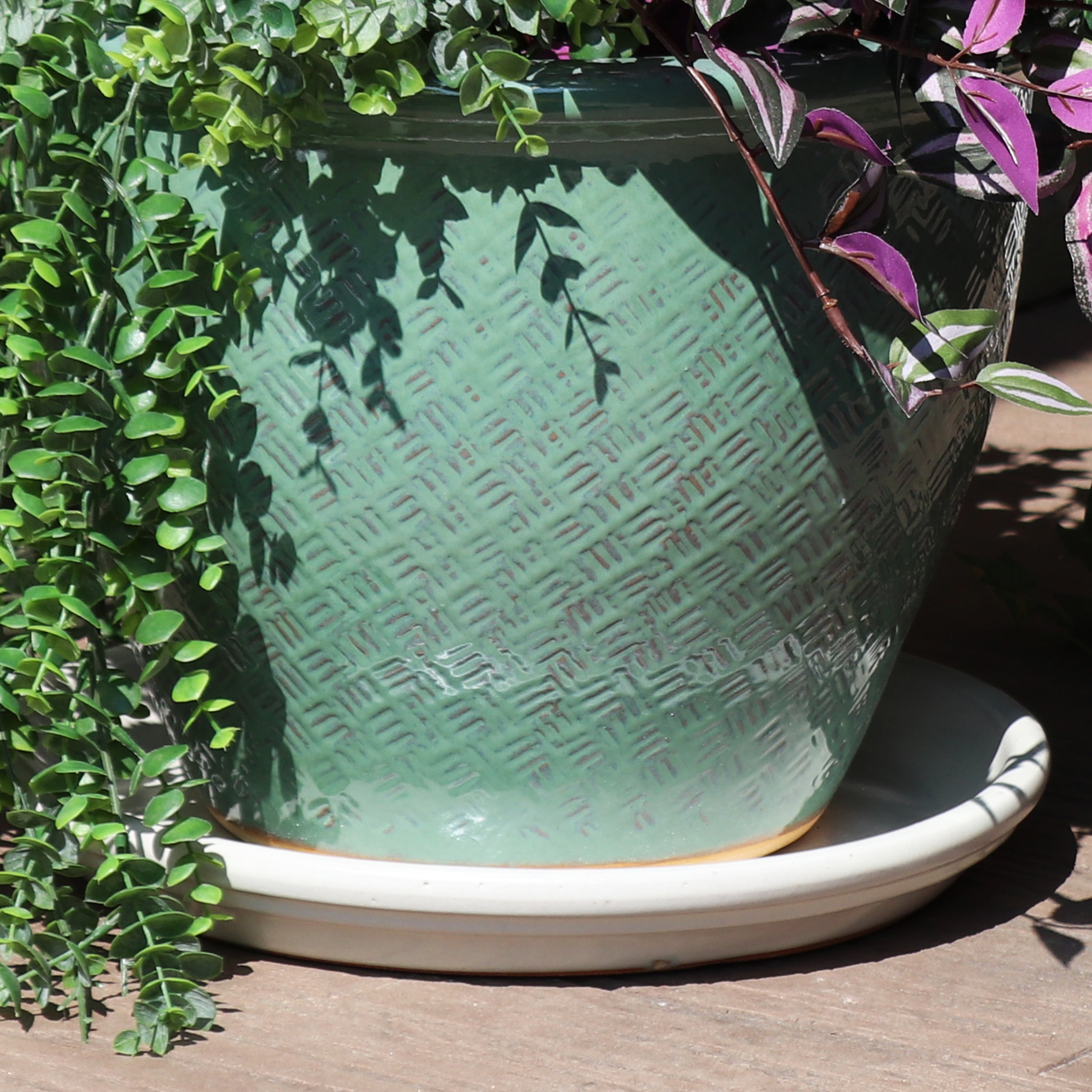Sunnydaze Set of 2 Glazed Ceramic Planter Saucers - 6 Inch Flower Pot Trays for Indoor & Outdoor Plants - Perfect for Drainage and Protecting Surfaces
