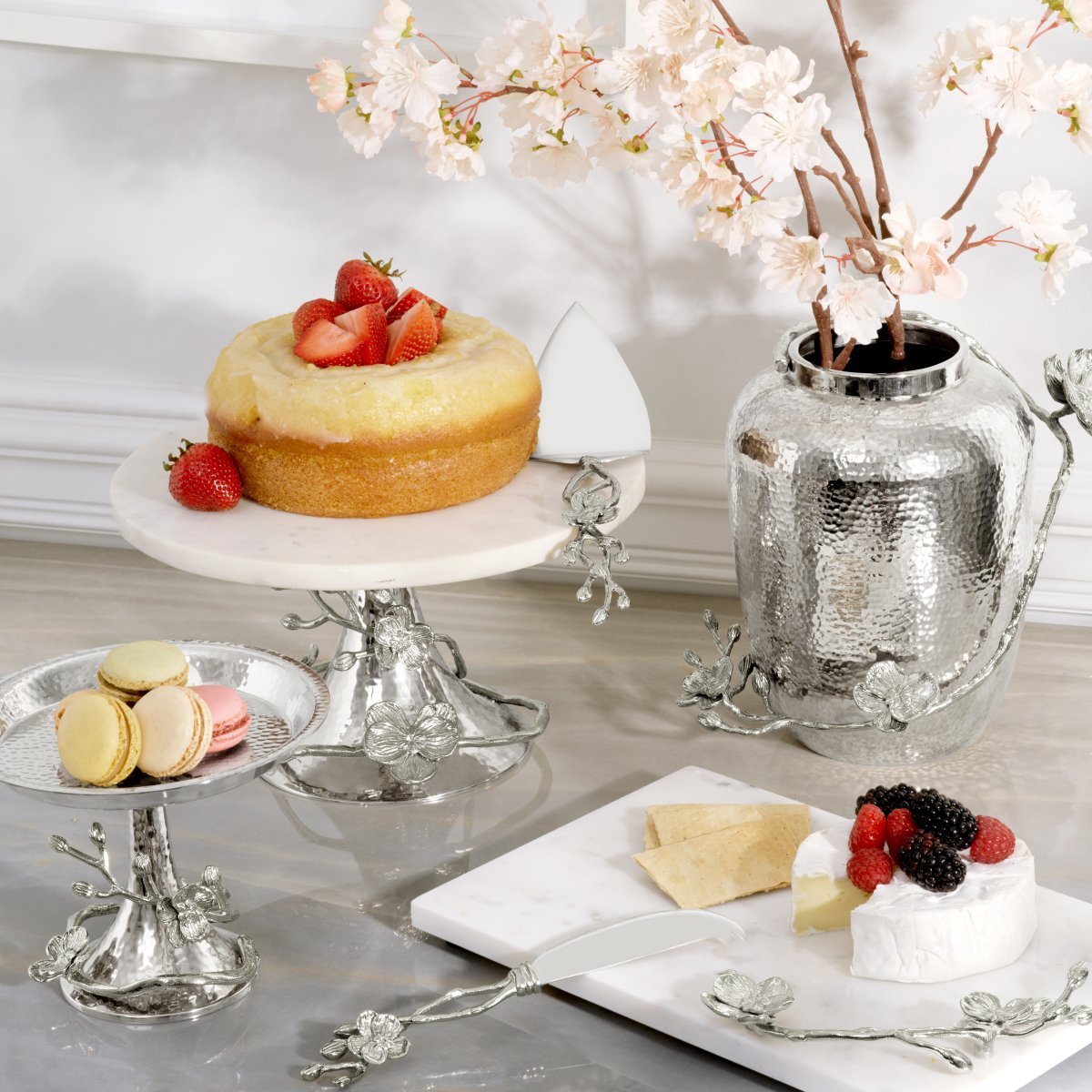 Elegant White Orchid Candy Dish - Decorative Ceramic Candy Bowl for Parties, Weddings & Home Decor - Perfect for Displaying Sweets, Nuts & Treats