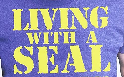 Living with a SEAL: 31 Days Training with the Toughest Man on the Planet - Inspirational Fitness & Mental Toughness Book for Athletes, Entrepreneurs & Military Enthusiasts