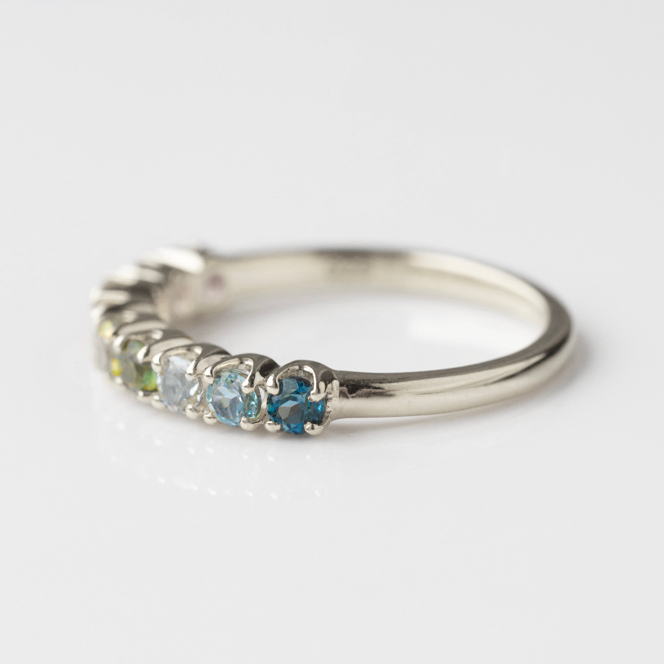 Louise Thompson Lucky Over The Rainbow Eternity Ring - Sterling Silver Stackable Band for Women | Perfect for Anniversary Gifts, Wedding Bands & Everyday Jewelry