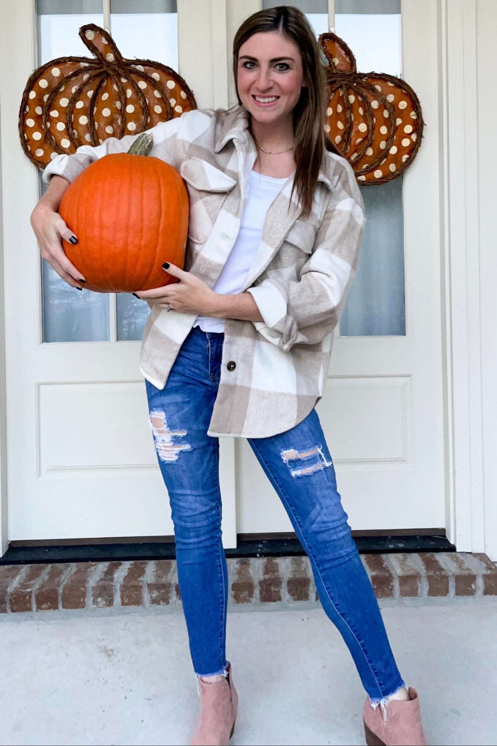 Beige Plaid Knit Shirt Jacket for Women - Cozy Oversized Button Up Cardigan Sweater | Perfect for Fall Layering, Casual Outfits & Outdoor Activities