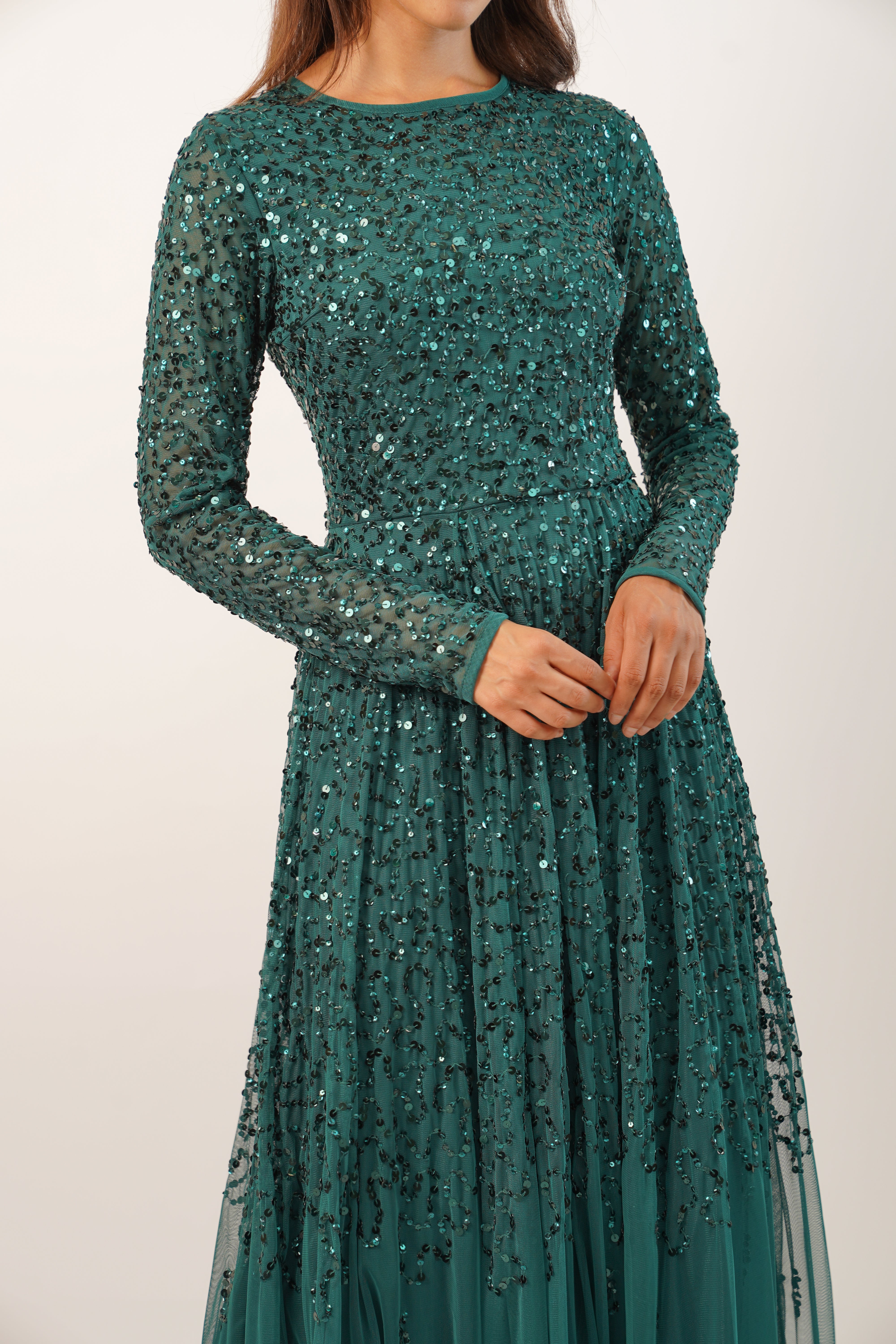 Elegant Long Sleeve Embellished Maxi Dress for Women - Emerald Green Formal Gown for Evening Parties, Weddings & Special Occasions