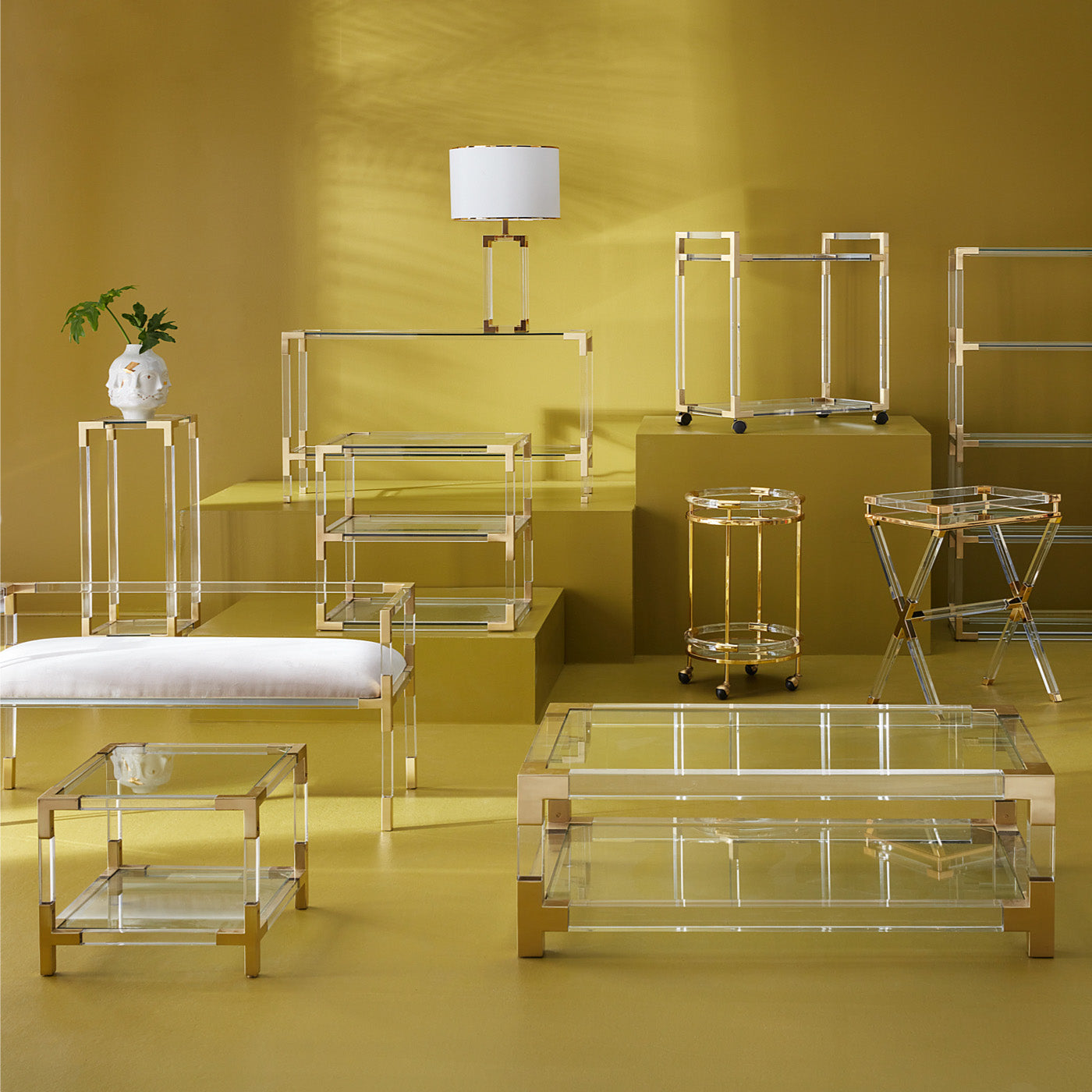 Jacques Grand Cocktail Table - Modern Round Coffee Table for Living Room, Perfect for Home Decor & Entertaining Guests