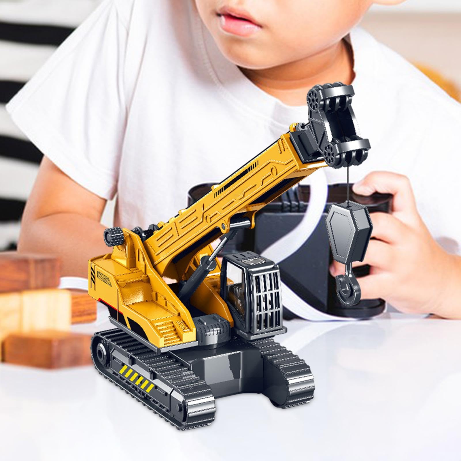 Harilla Construction Vehicle Toy Engineering Truck - Inertial Dump Truck with Crane for Kids, Christmas & Birthday Gift, Boys & Girls Play Set, Room Decoration - Perfect for Construction Site Role Play & Indoor Fun
