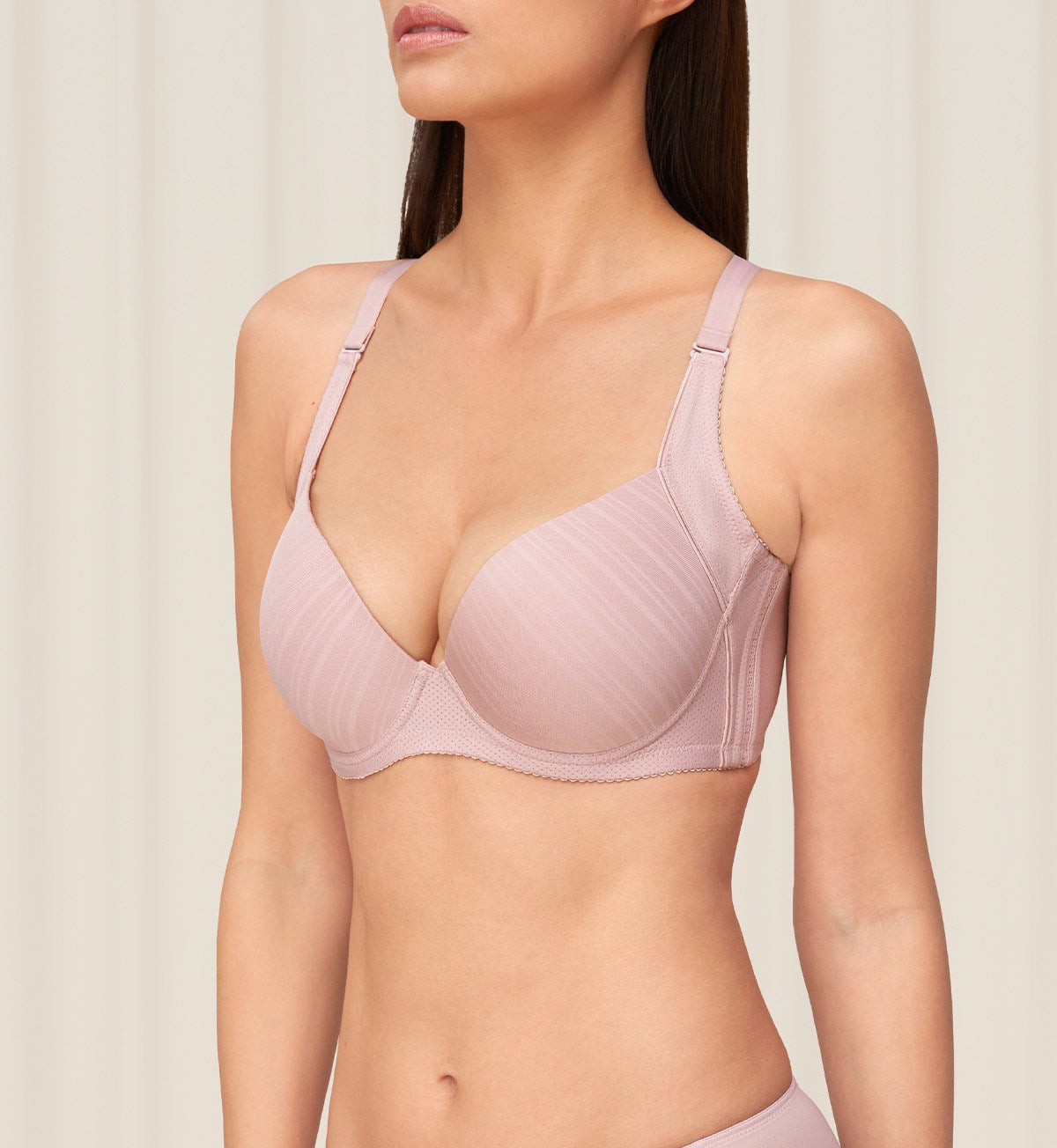 PURE Invisible Wired Padded Bra - Seamless Underwire Push Up Bra for Women - Perfect for Everyday Wear, Workout & Special Occasions