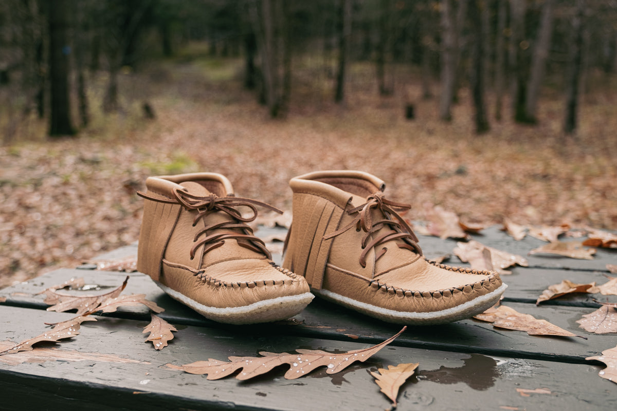 Women's Fringed Crepe Sole Moose Hide Moccasin Boots - Comfortable Winter Ankle Boots for Casual Wear & Outdoor Adventures
