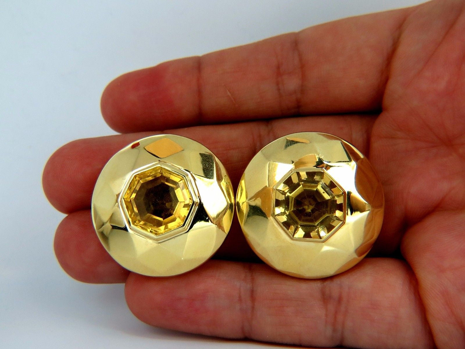 26.00ct Retro Mod Natural Yellow Golden Citrine Clip Earrings - 18kt Gold Puff Dome Design - Perfect for Vintage Parties, Weddings & Evening Events
