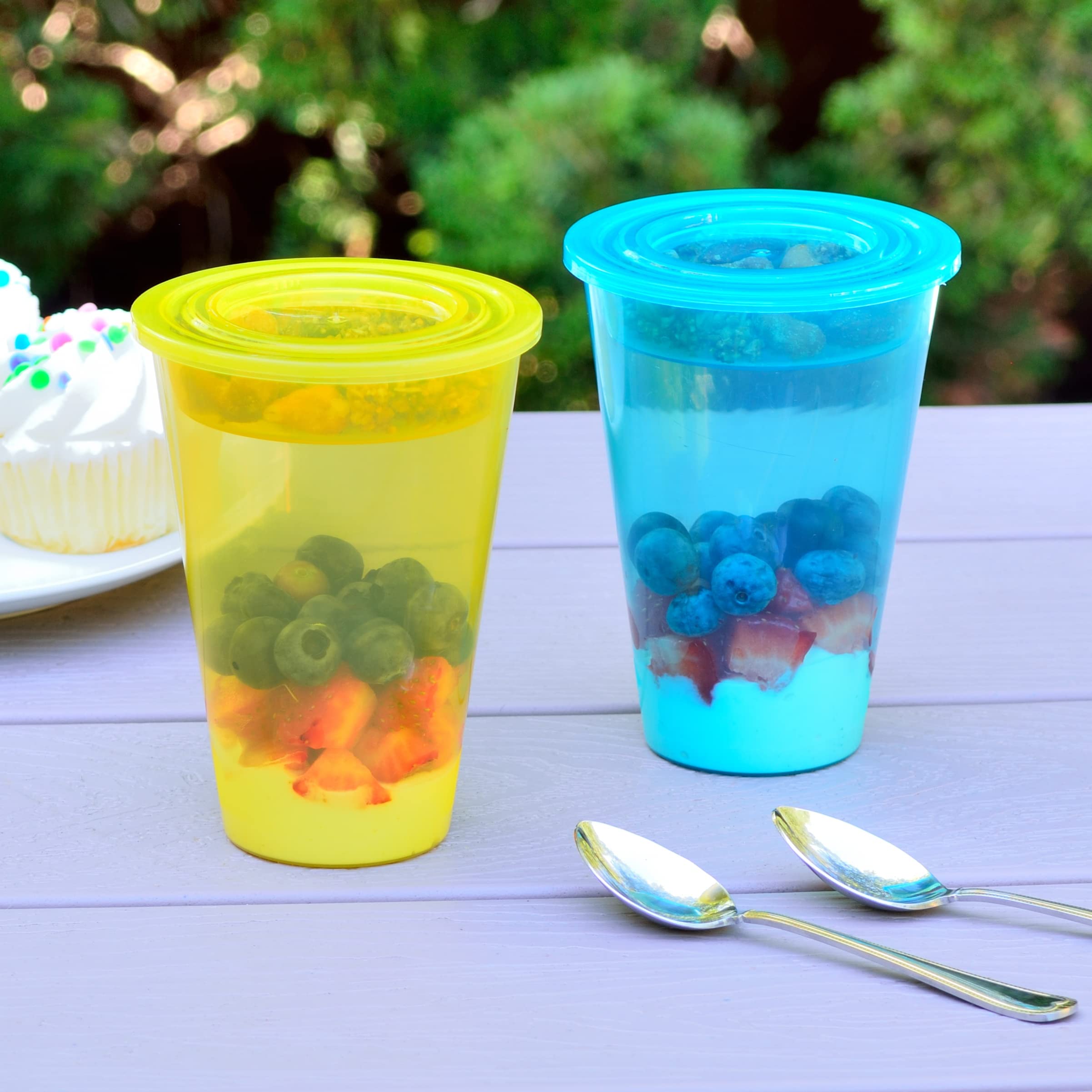 Youngever 7-Piece Reusable Plastic Parfait Cups Set with Lids & Inserts - 12oz Spill-Proof Dessert & Yogurt Containers for Parties, Meal Prep & Snack Storage