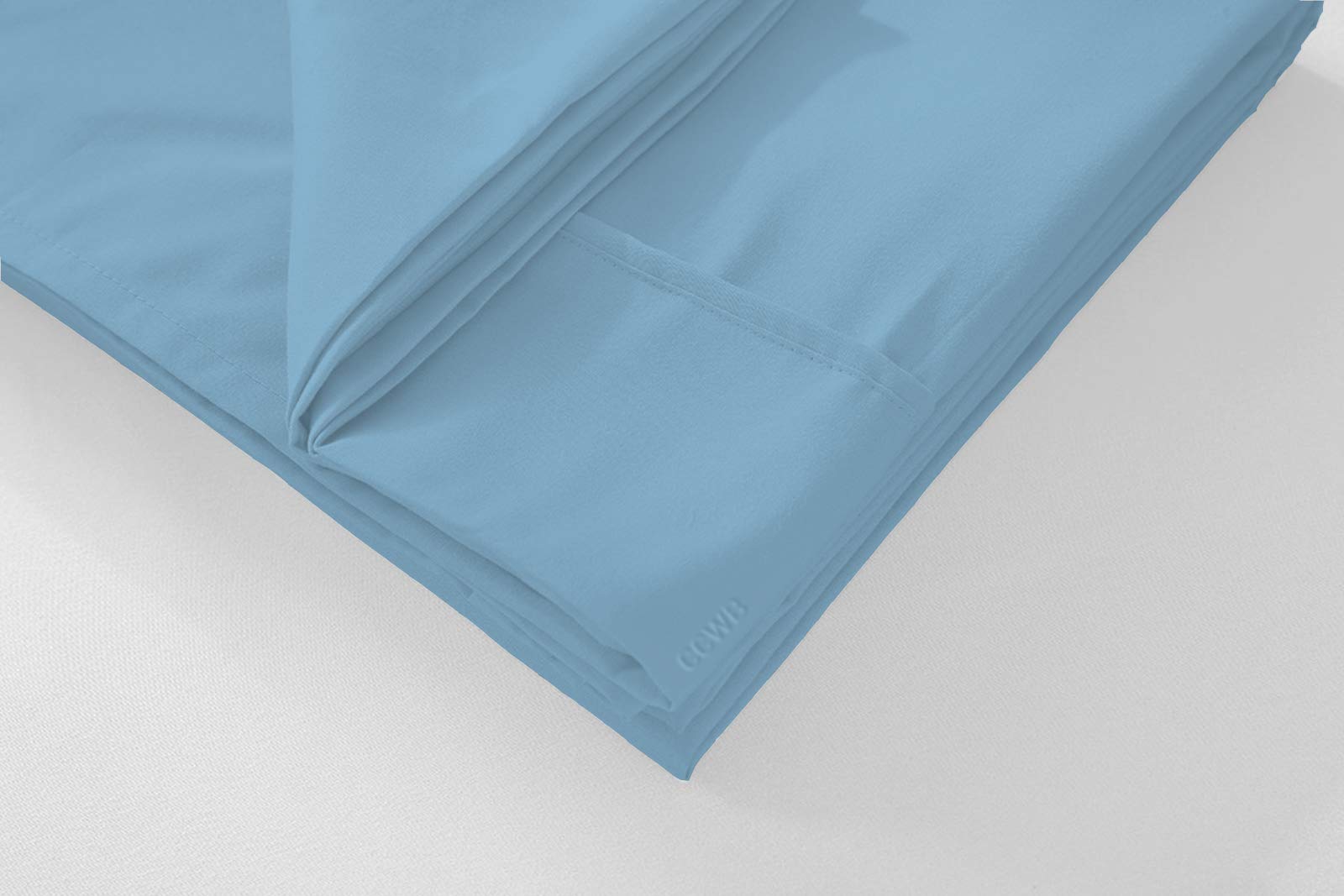 Premium Oversized Pillowcase for Fluffy & Pancake Pillows - 100% Egyptian Cotton 600 Thread Count - Queen Size Luxury Bedding - Deep Blue - Perfect for Home Decor, Guest Rooms & Cozy Bedrooms