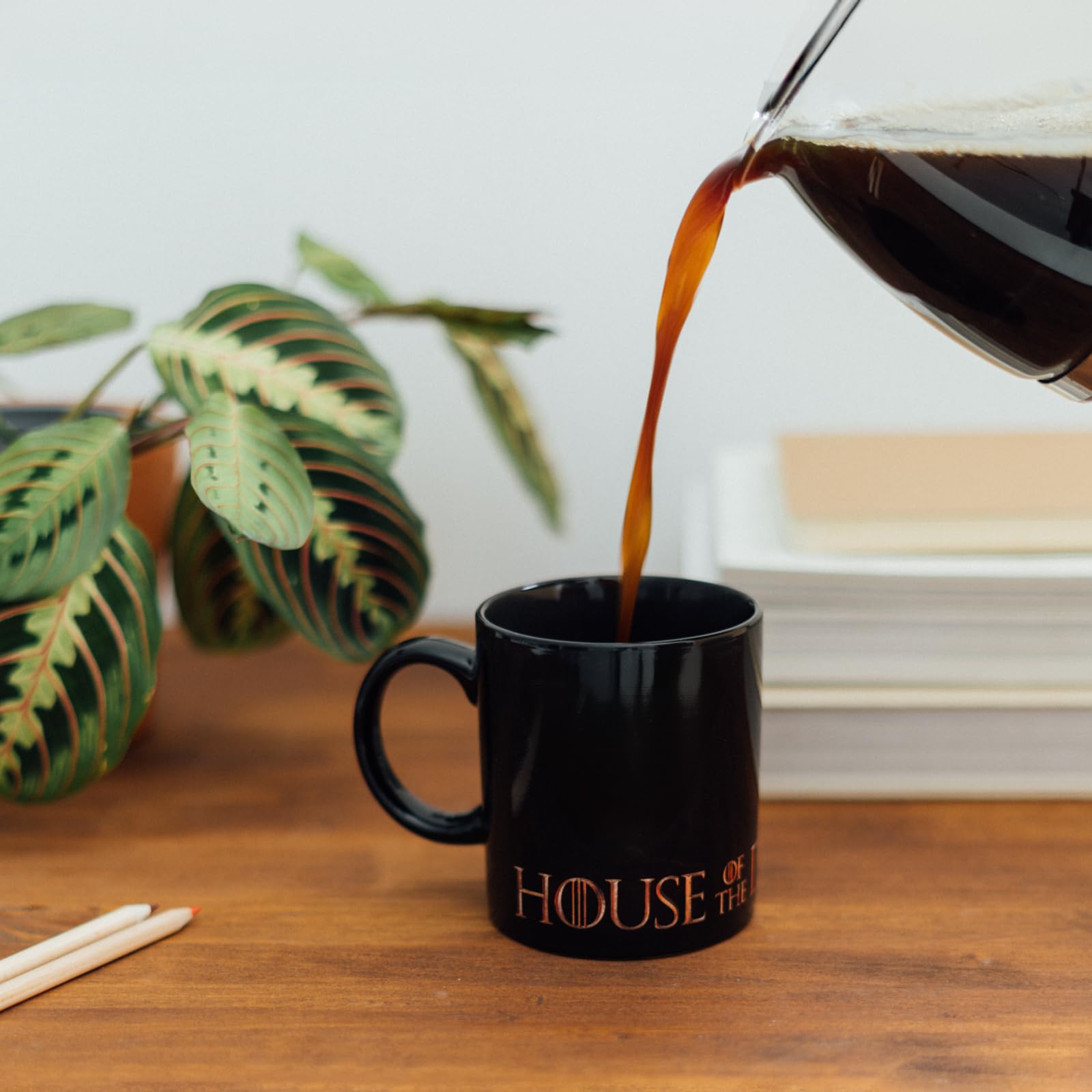 Thermosensitive Game of Thrones House of the Dragon Mug - 350ml Stoneware Breakfast Cup, Color Changing Magic Cup, Perfect for Coffee, Tea & Collectible Gifts for Fans