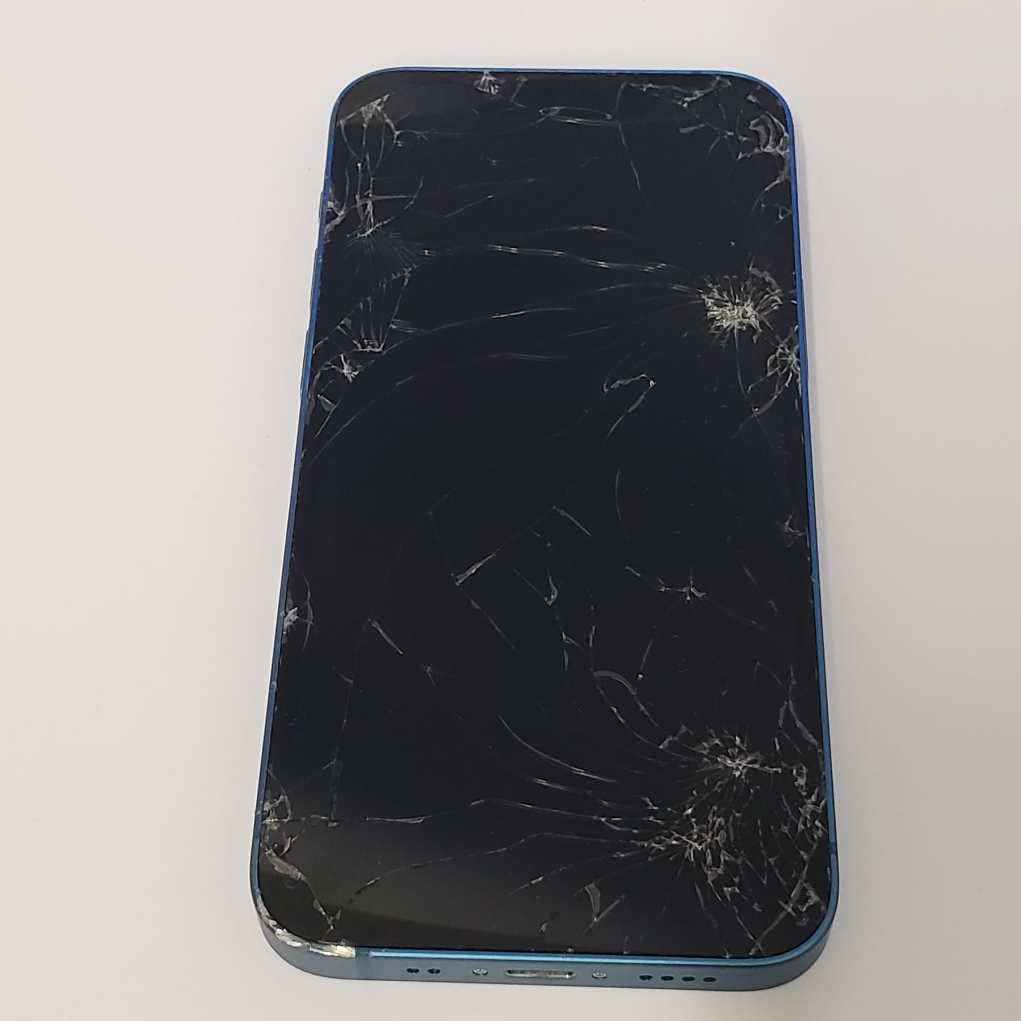 Refurbished iPhone 13 Mini 128GB (4GB RAM) - 5.4