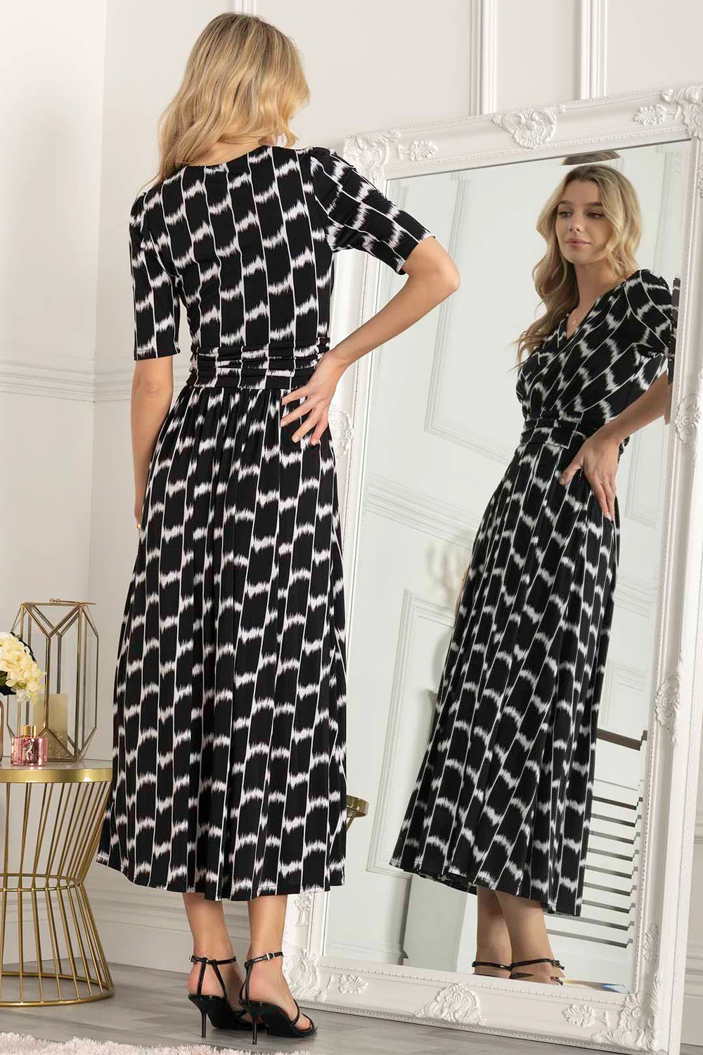 AKAYLA Jersey Maxi Dress - Black Geometric Print | Flowy Long Summer Dress for Women | Perfect for Beach, Vacation & Casual Outings