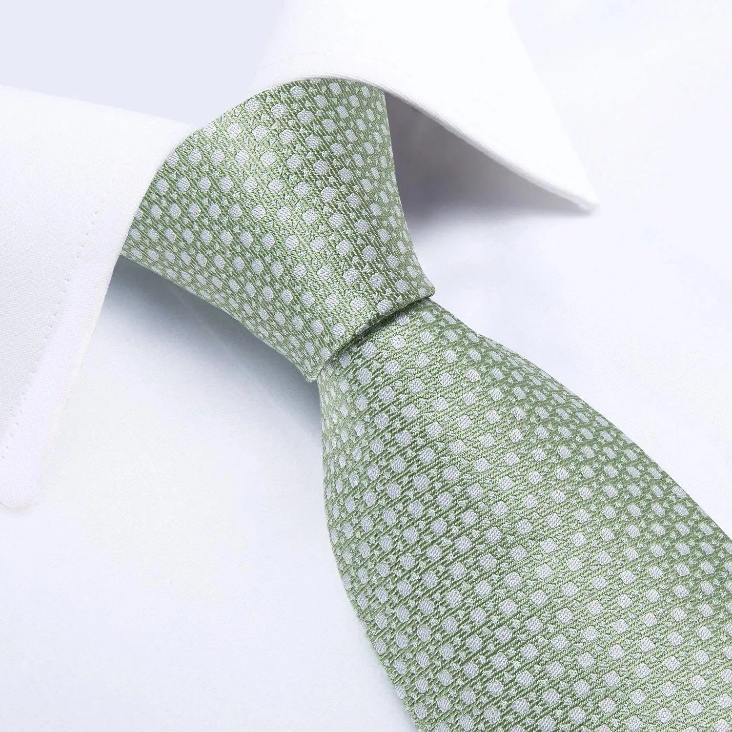 Premium Green Silk Necktie Set for Men - Elegant Formal Wear for Weddings, Business Meetings & Special Occasions