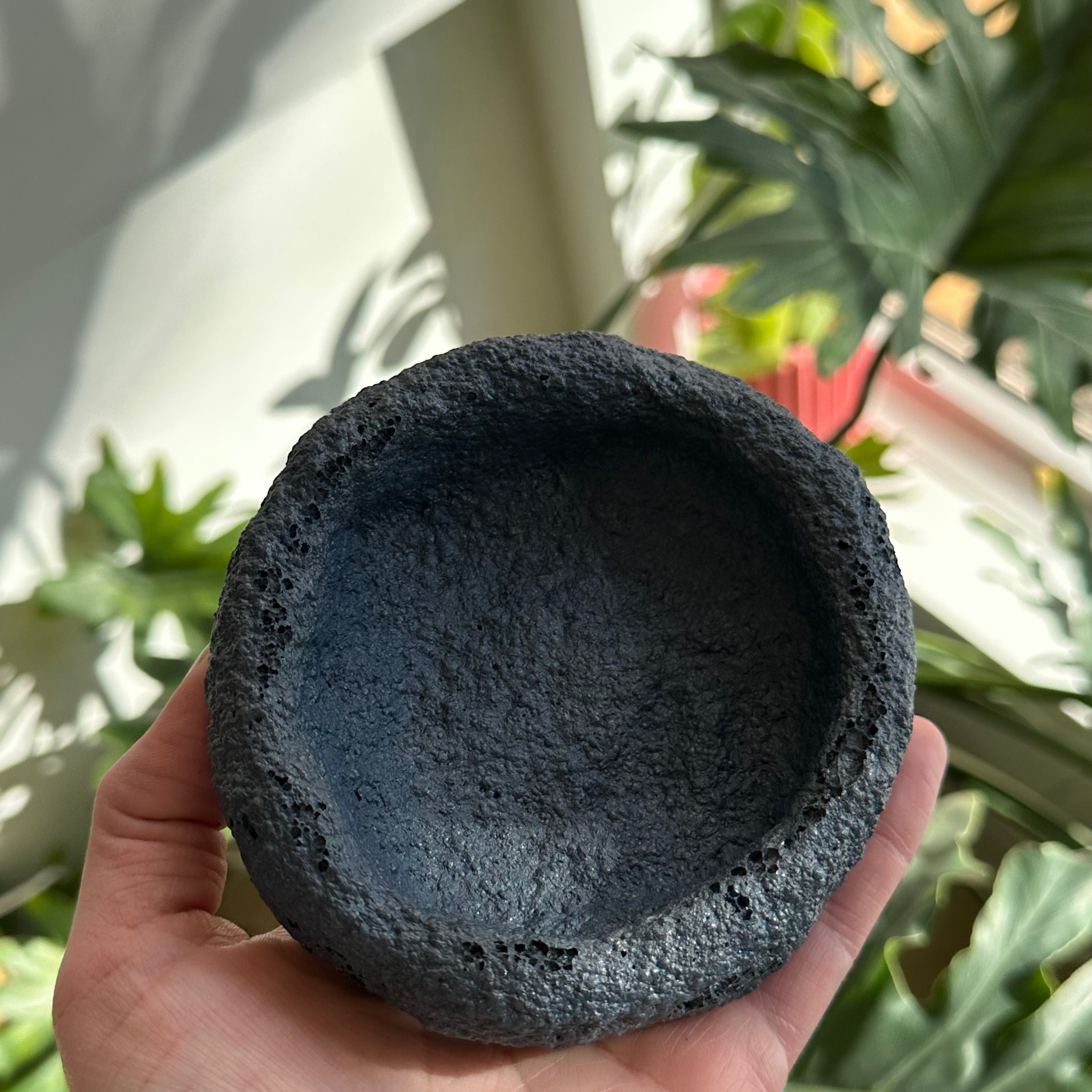 Premium Moon Rocks Ashtray - Durable Ceramic Smoking Accessory for Cigarettes, Cigars & Herbs | Perfect for Home, Office & Outdoor Use