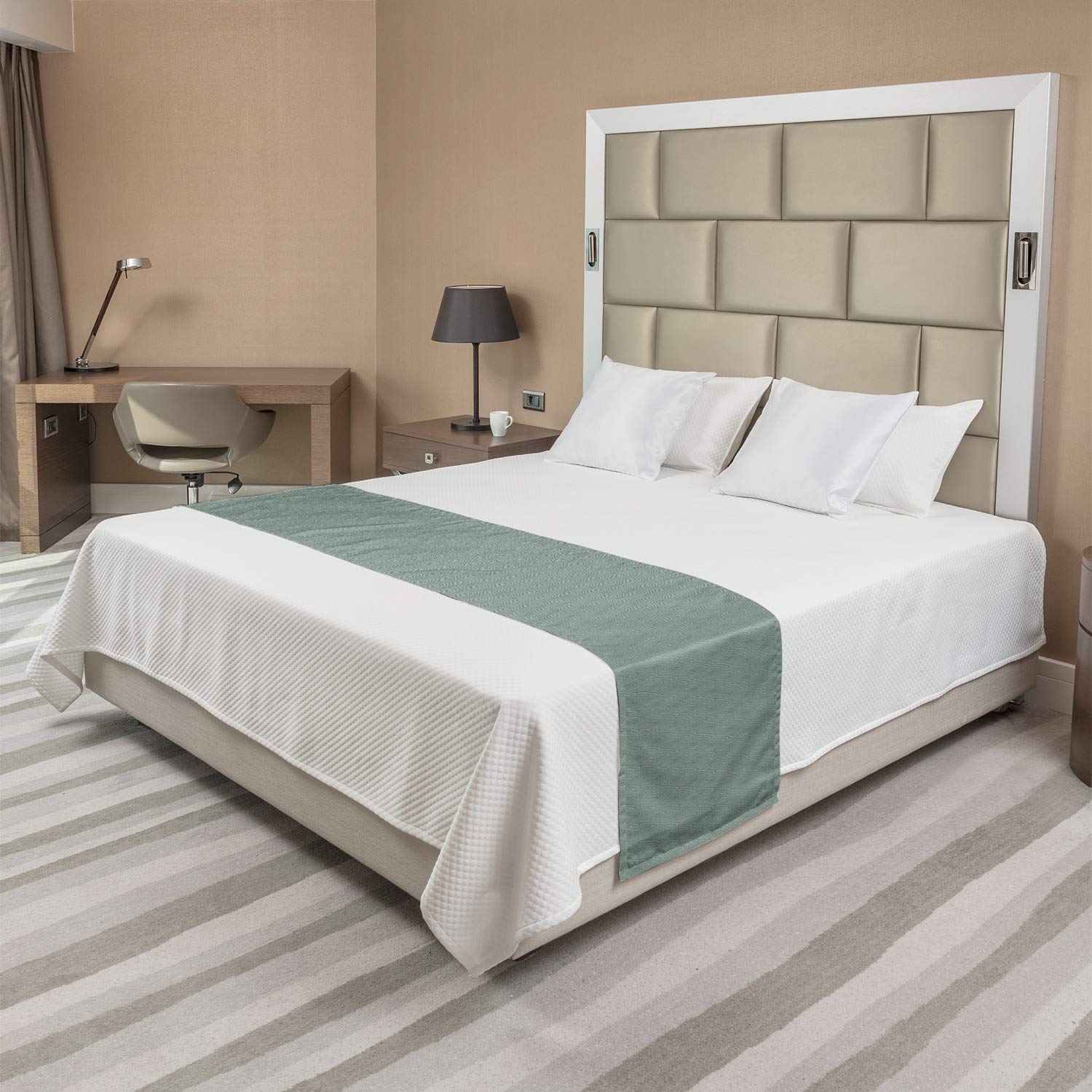 Ambesonne Abstract Bed Runner - Hand Drawn Concentric Triangle Design with Curved Corners, Decorative Bed Scarf for Queen & King Beds - Dark Sea Green Accent Piece for Hotels, Homes & Guest Rooms | Perfect for Bedroom Decor, Wedding Gifts & Luxury Bedding