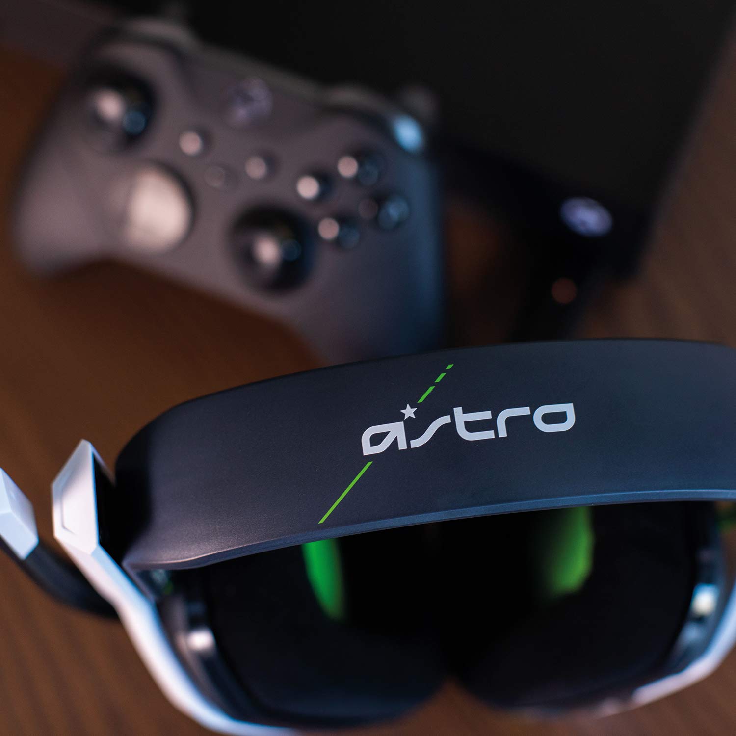 ASTRO Gaming A20 Wireless Gen 2 Headset for Xbox Series X|S, Xbox One, PC & Mac - White/Green - Perfect for Gaming, Streaming & Online Chat