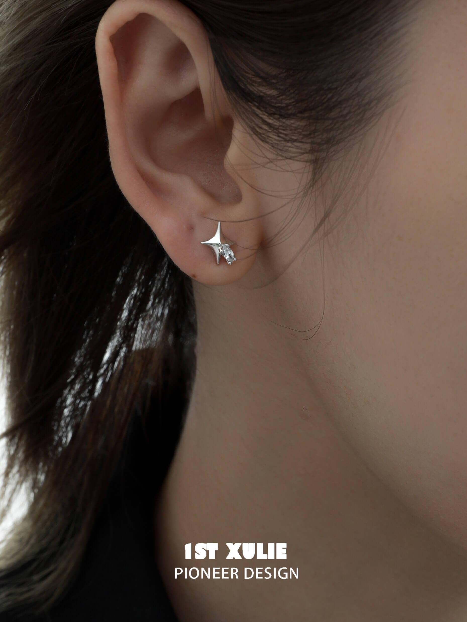 S925 Sterling Silver Star Zirconia Earrings for Women - Hypoallergenic Stud Earrings - Perfect Gift for Birthday, Anniversary & Valentine's Day - Elegant Jewelry for Party, Date Night & Office Wear