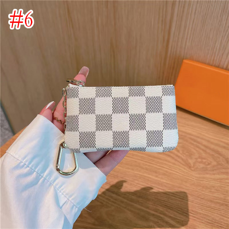 Mini Crossbody Purse for Women - Small Leather Shoulder Bag with Adjustable Strap, Perfect for Travel, Shopping & Everyday Use