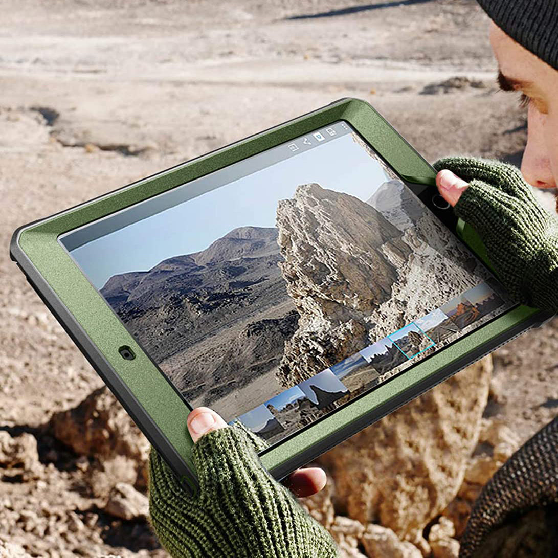 iPad 10.2 Inch Unicorn Beetle PRO Rugged Case - Dark Green Protective Cover for iPad 8th/9th Gen | Shockproof, Drop Protection | Perfect for Outdoor, Construction & Travel Use