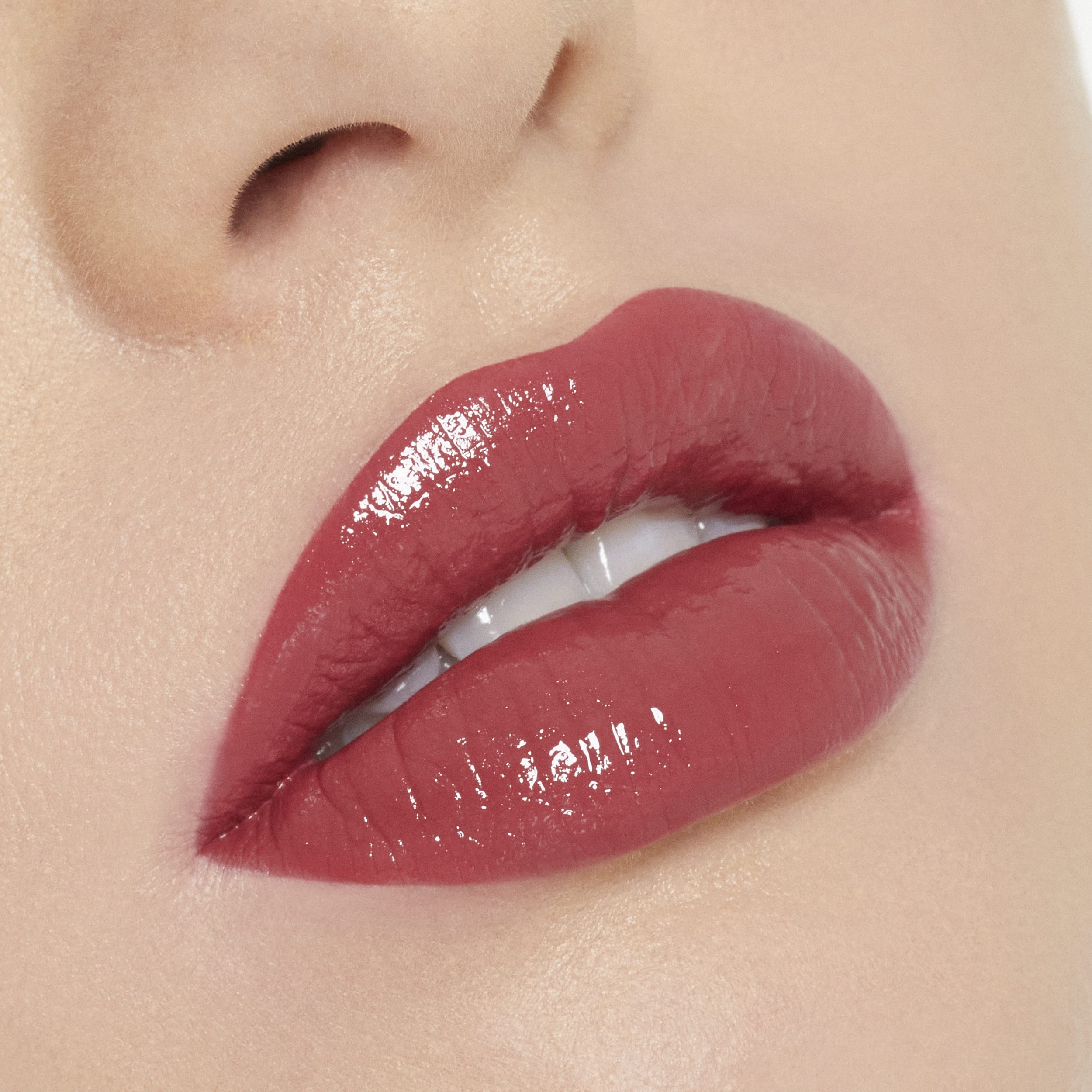 Luxury Lip Gloss - High Shine Lip Lacquer for Women - Long Lasting & Non-Sticky Lip Shine - Perfect for Daily Wear, Parties & Special Occasions