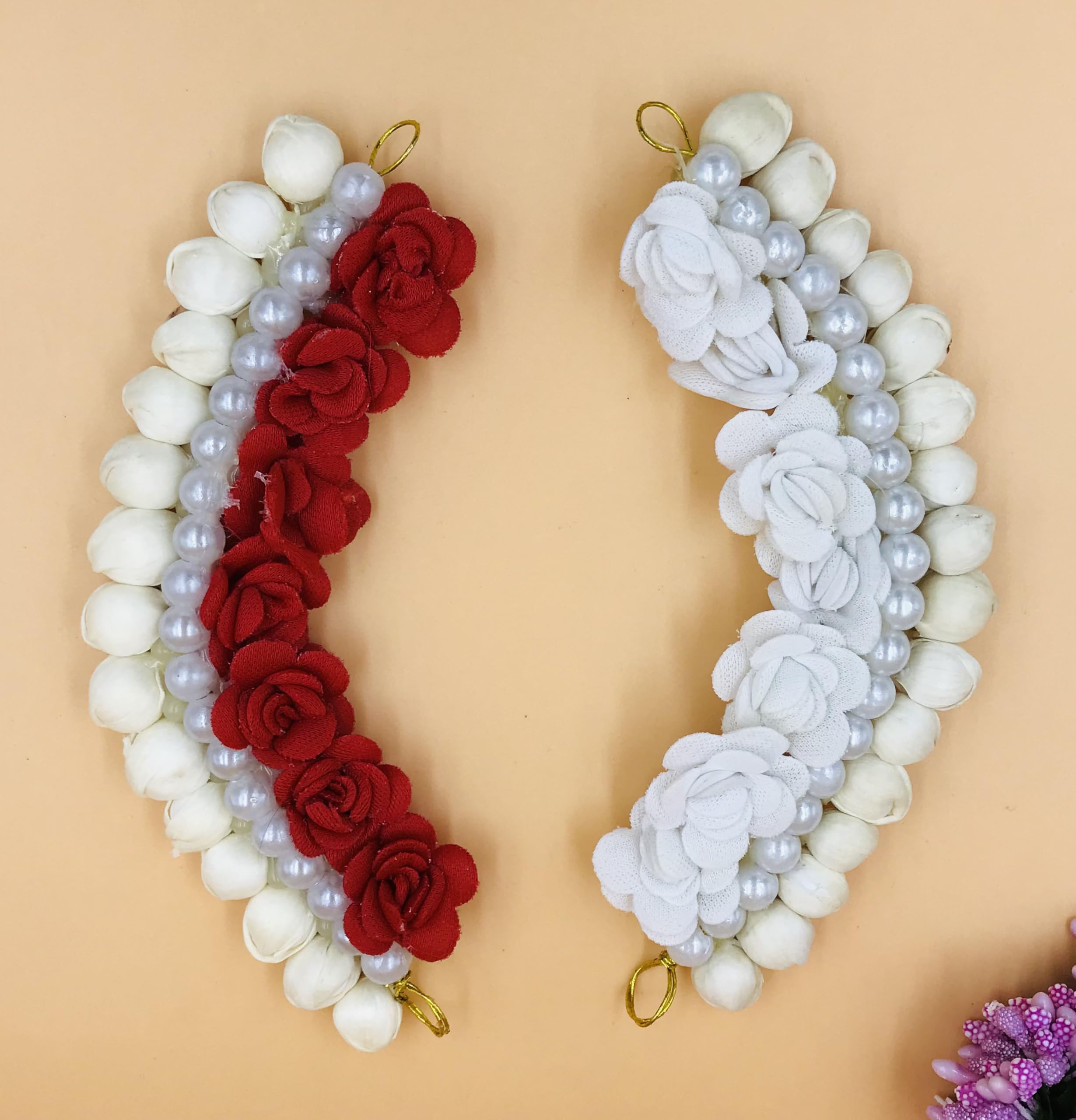 GadinFashion™ Red & White Wedding Hair Bun Gajra - Elegant Bridal Hair Accessory for Women | Perfect for Indian Weddings, Sangeet & Mehendi Ceremonies