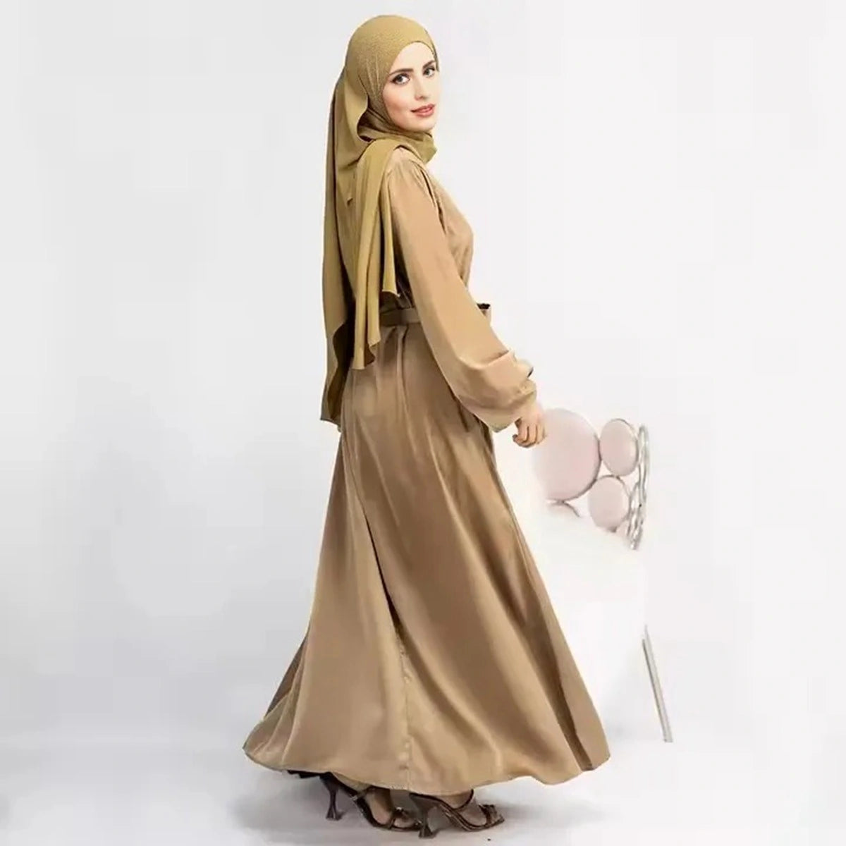 Elegant Middle Eastern Turkish Dubai Muslim Women's Satin Abaya Dress - Perfect for Prayer, Weddings & Special Occasions