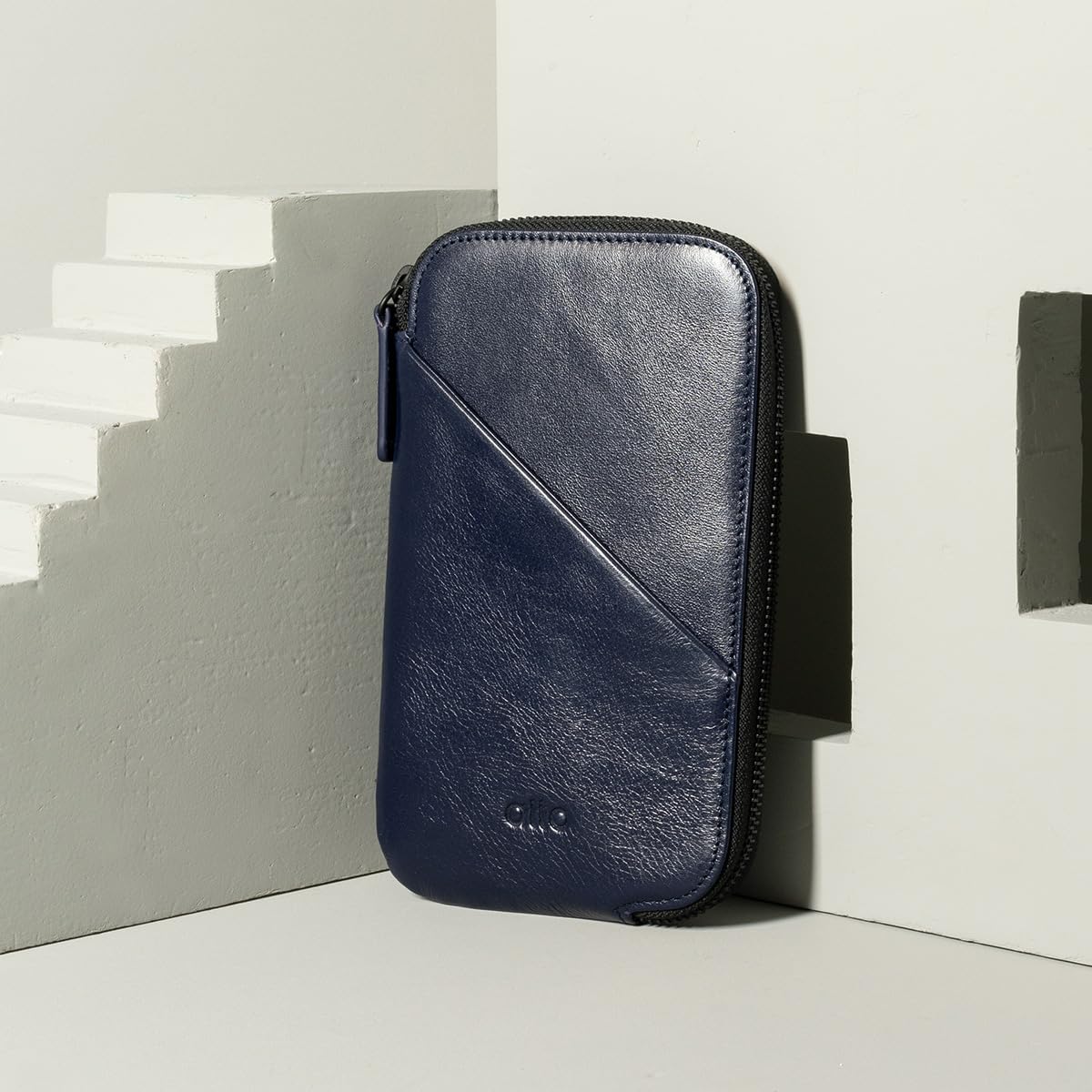 Premium Alto Travel Phone Wallet - Italian Leather Case & Passport Holder for iPhone 16/15/14/13/12 & Android (Up to 6.8