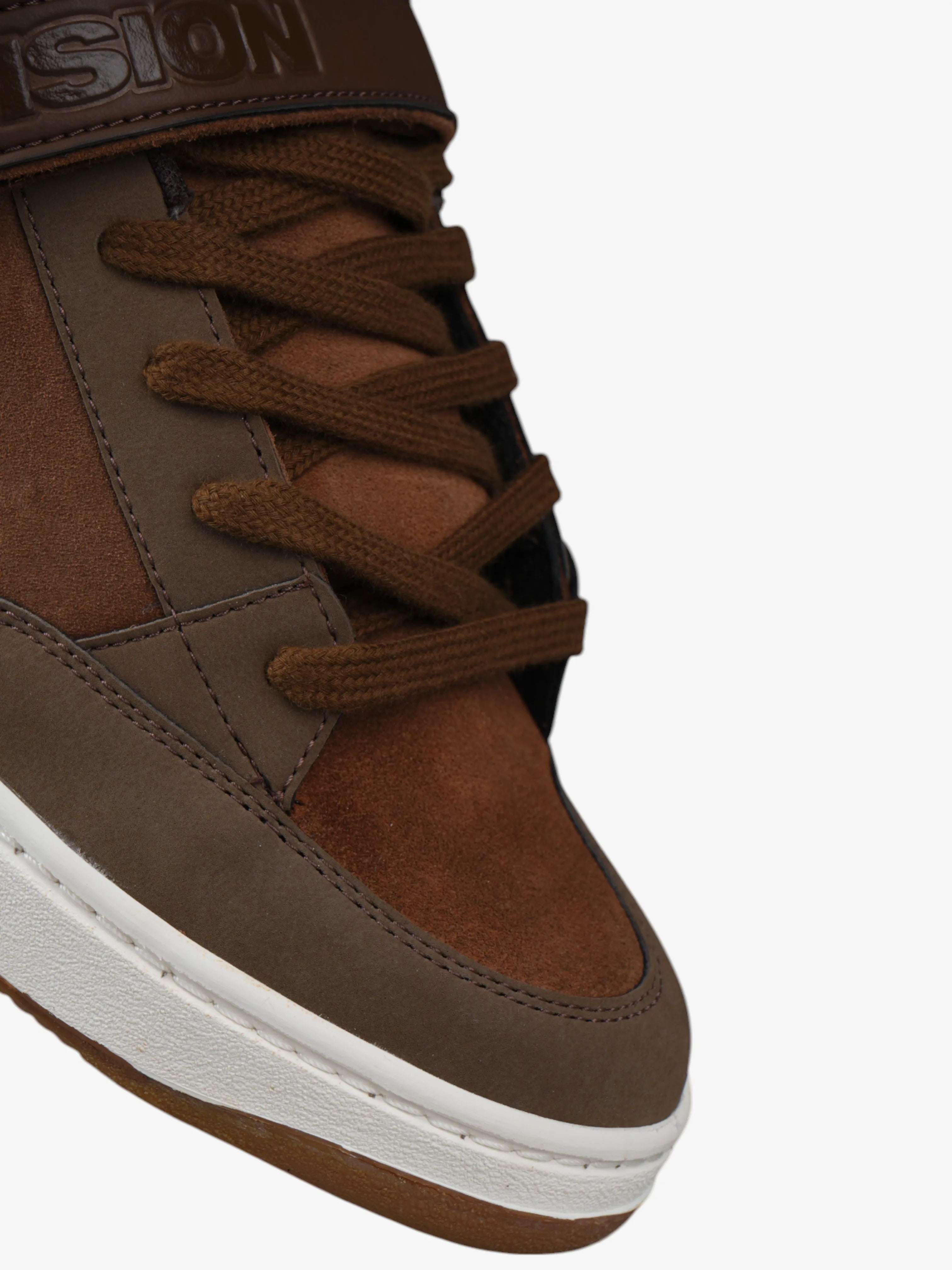Vision Street Wear MC1400 Low Top Skate Shoes for Men - Brown Suede Sneakers for Casual Wear & Skateboarding