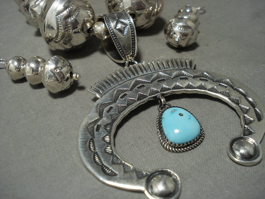 114 Gram Museum Quality Vintage Navajo Huge Native American Jewelry Set - Sterling Silver & Turquoise Necklace & Earrings for Women, Southwest Style, Boho Chic, Gift for Her, Perfect for Weddings, Festivals and Special Occasions