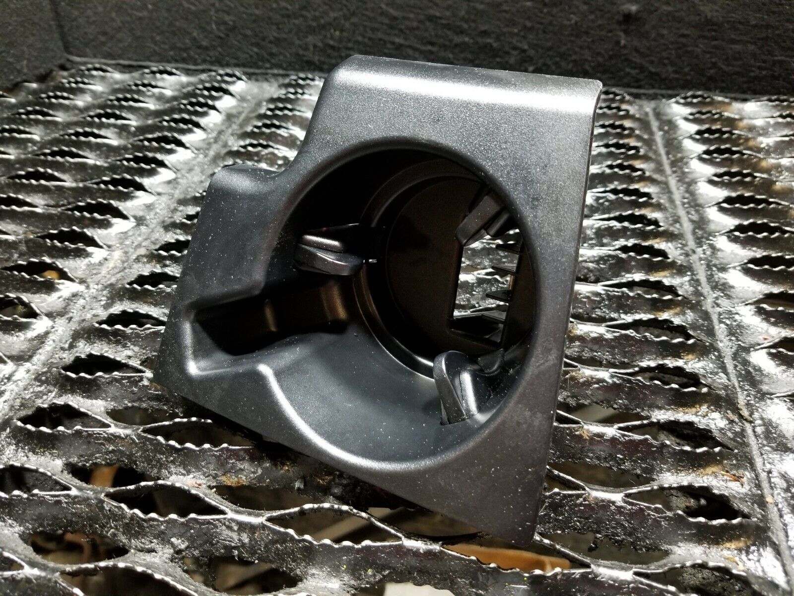 2006-2010 BMW 650i E63 Genuine OEM Rear Center Console Cup Holder - Perfect for Road Trips & Daily Commutes