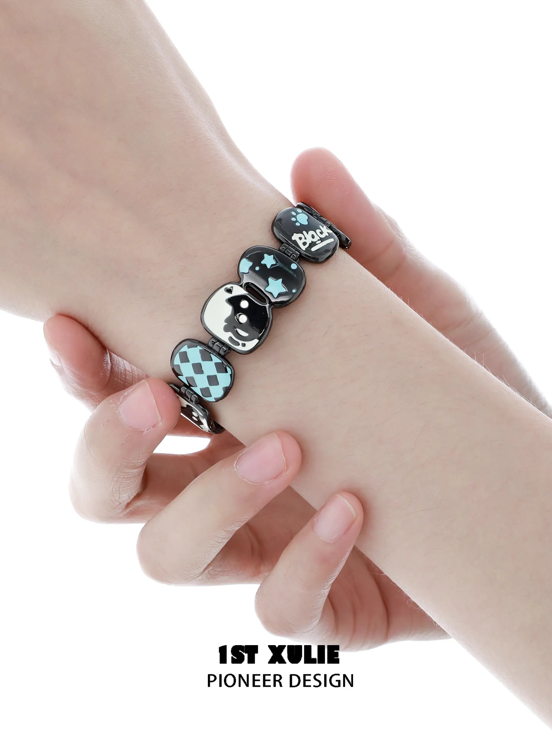 Ghosts Black Cat 18K Gold Plated Playful Cat Bangle™ - Elegant Jewelry Gift for Women, Halloween Accessory, Party Wear & Everyday Fashion