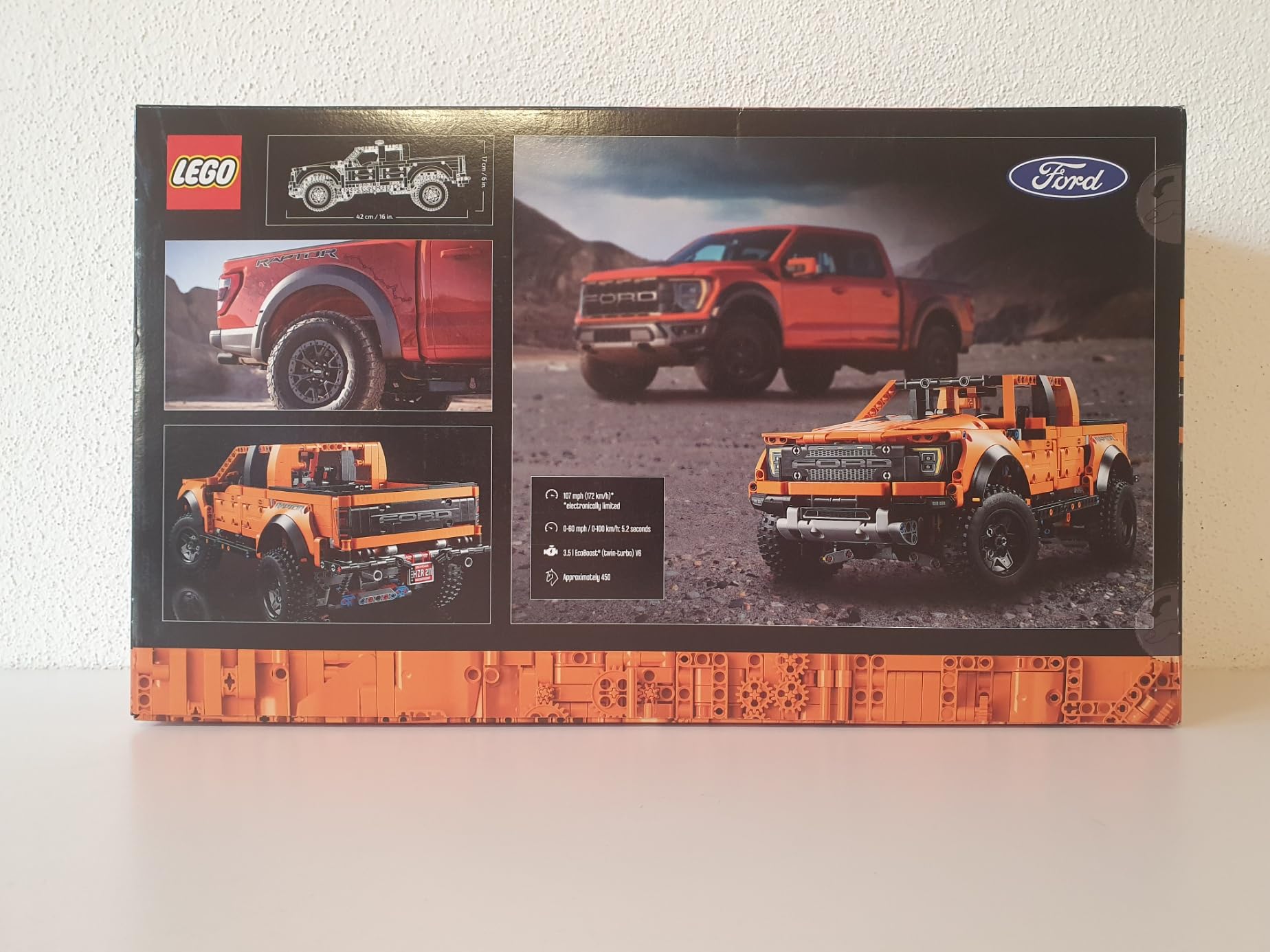 LEGO 42126 Technic Ford F-150 Raptor Model Car Building Kit - 1,370 Pieces, Collectible Toy for Adults, Perfect Gift for Car Enthusiasts - Great for Display, Play and DIY Engineering Projects