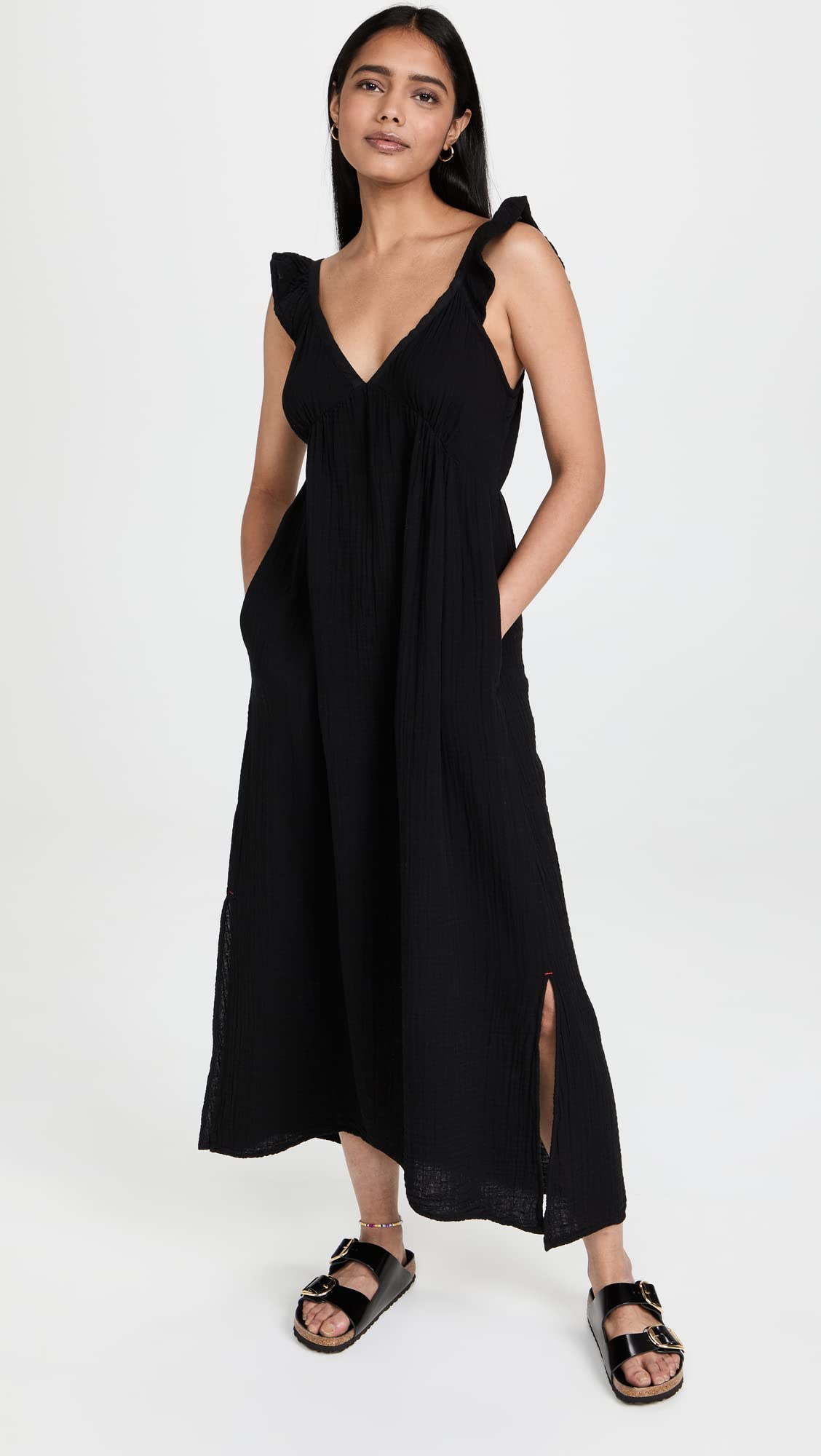 XIRENA Women's Leyla Dress - Flowy Summer Maxi Dress with Floral Print, V-Neck & Side Slits | Perfect for Beach Vacations, Date Nights & Casual Outings