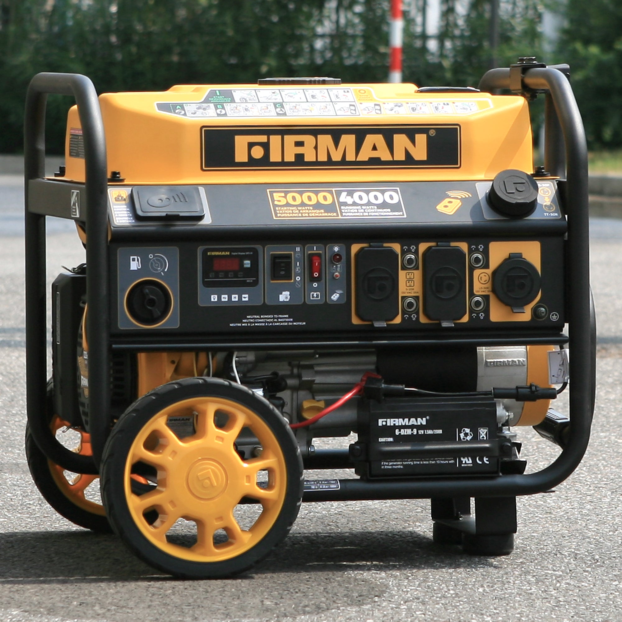 5000W Portable Gas Generator with Remote Start - 120V Quiet Inverter for Camping, RV & Emergency Power Backup