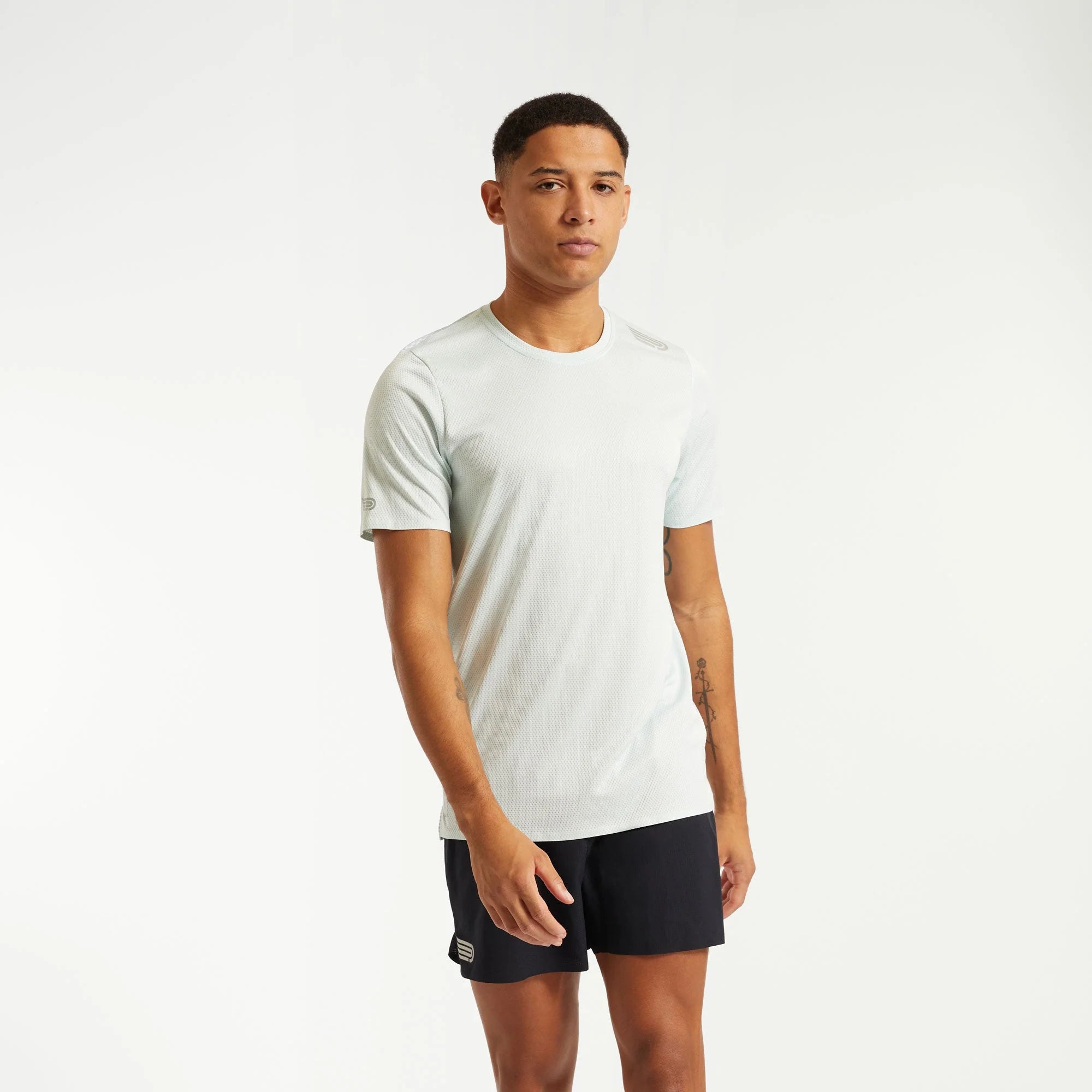 Pressio Men's Running Shirt - Elite Performance Short Sleeve Top for Marathon & Training (Silver/Black) - Moisture Wicking & Breathable for Gym, Jogging & Outdoor Sports