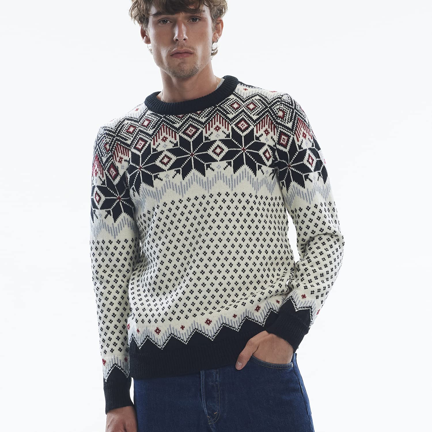 Dale of Norway Vegard Men's 100% Lightweight Wool Sweater - Regular Fit Pullover for Men | Warm & Comfortable Winter Knitwear for Outdoor Activities & Casual Wear