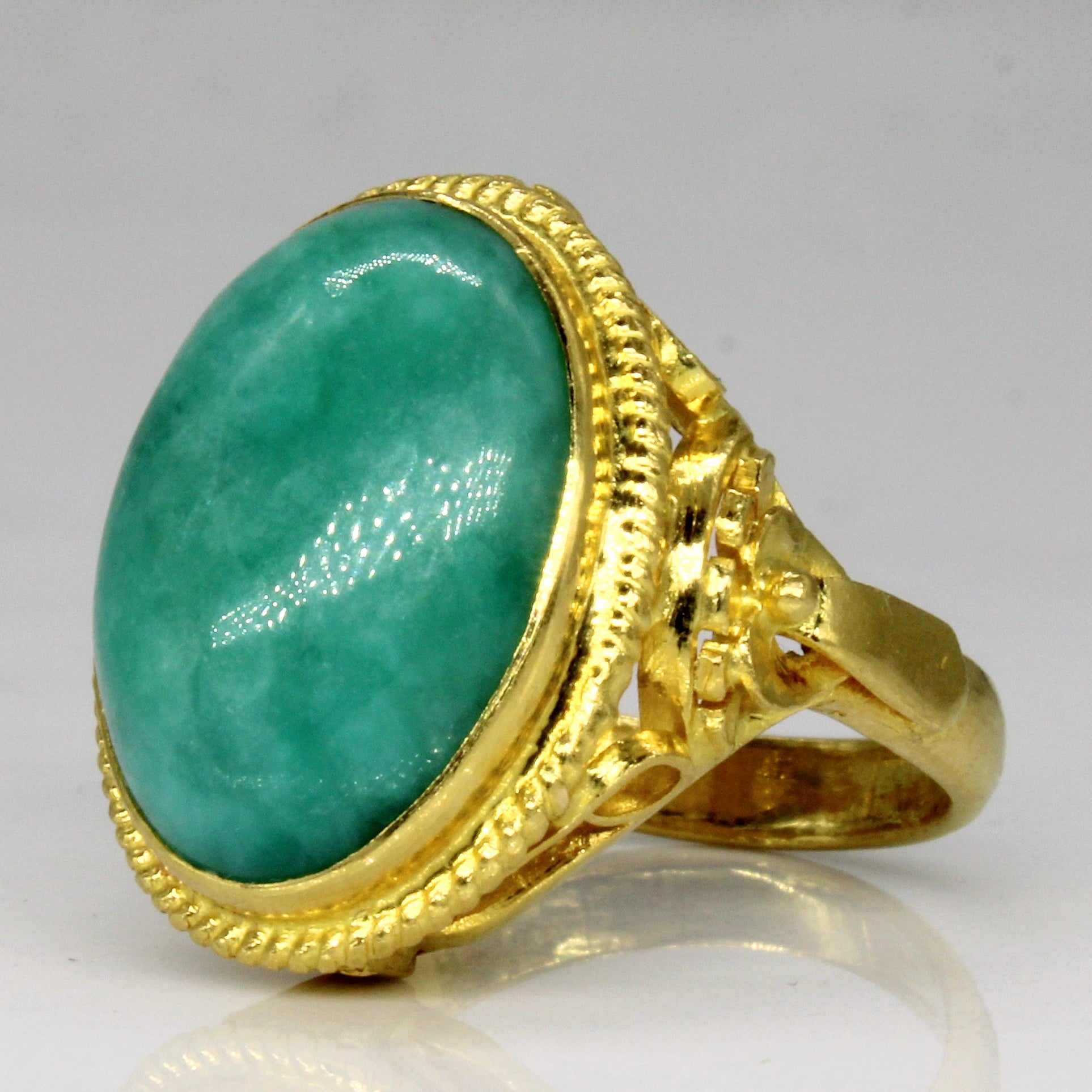 Exquisite 7.65ct Jadeite Cocktail Ring - Size 5.25 - Vintage Inspired Statement Jewelry for Women - Perfect for Evening Parties, Weddings & Special Occasions