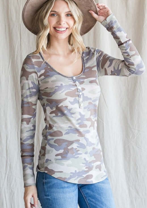 Men's Camouflage Fitted Fall Base Layer Tee - Thermal Long Sleeve Shirt for Hunting & Outdoor Activities - Clearance Final Sale