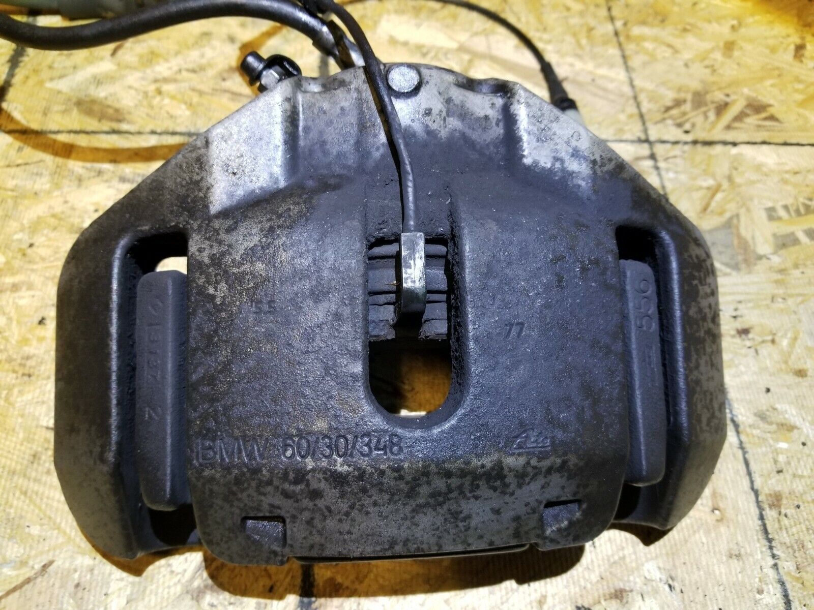 2006-2010 BMW 650i E63 Left Front Brake Caliper OEM Replacement - Perfect for Performance Upgrades & Daily Commuting