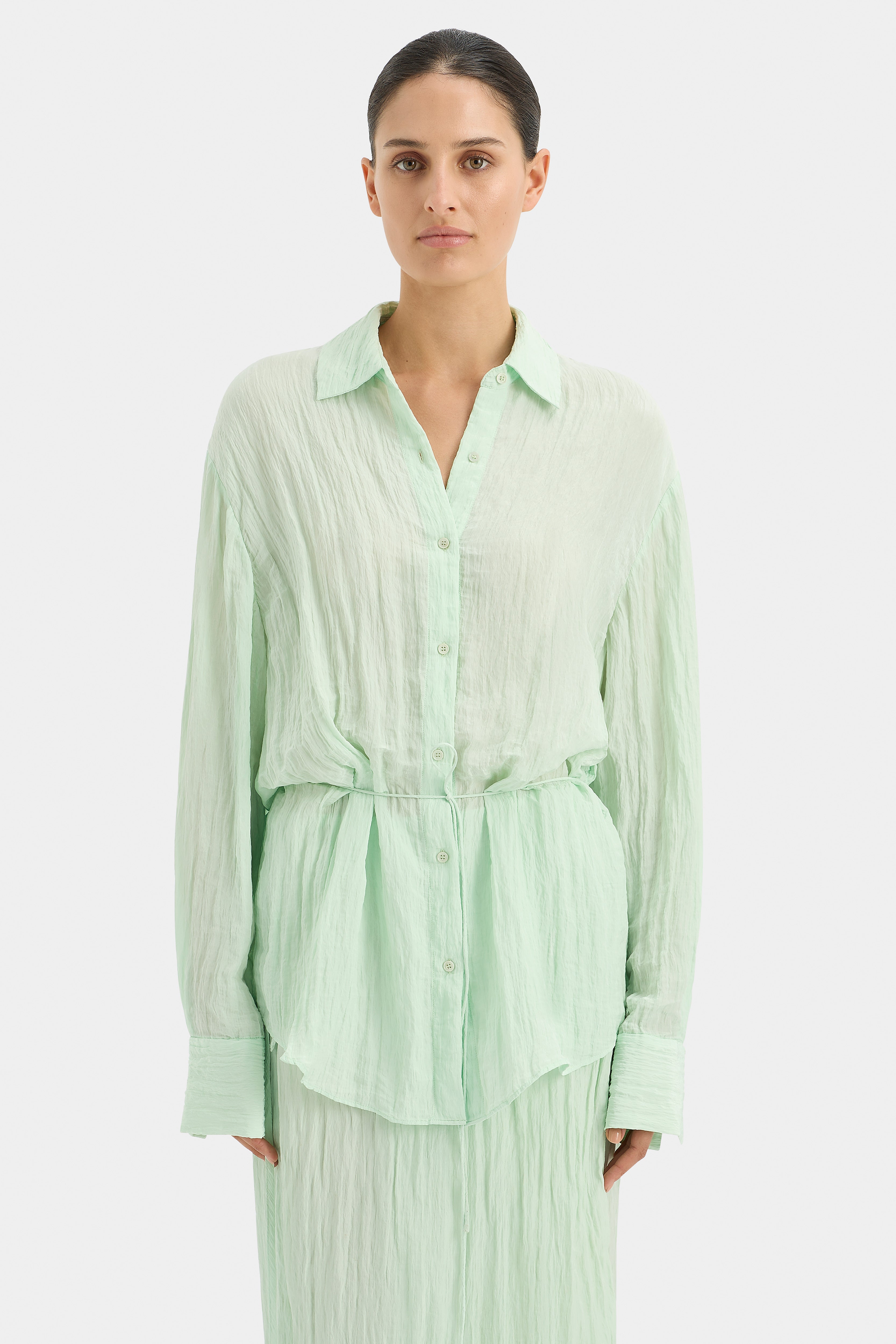 Lightweight Comfortable Ligera Shirt in Mint Green - Perfect for Casual Wear, Outdoor Activities & Travel