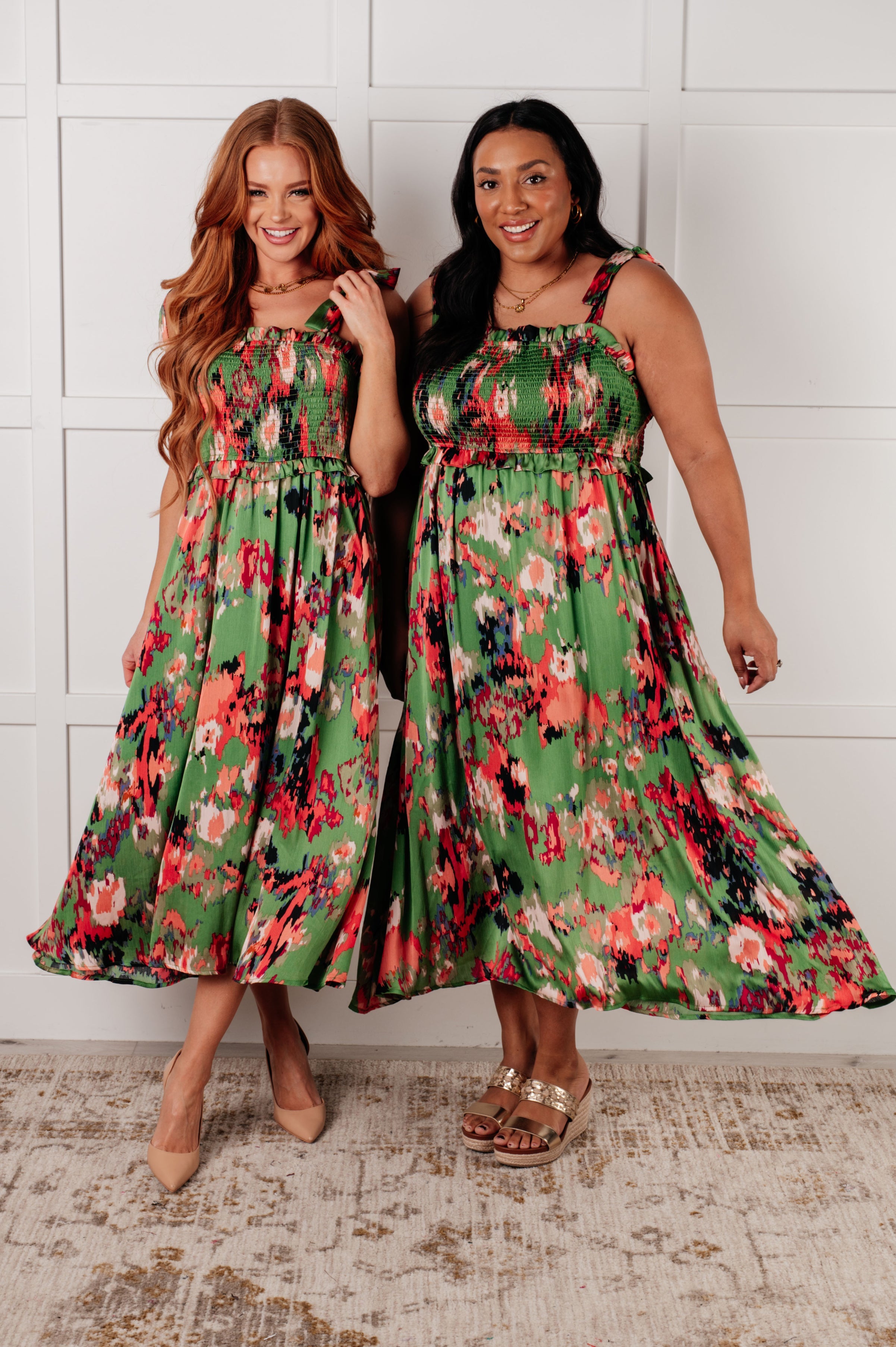 Elegant Green A-Line Dress for Women | Flowy Midi Dress for Casual Wear, Date Night & Summer Outfits