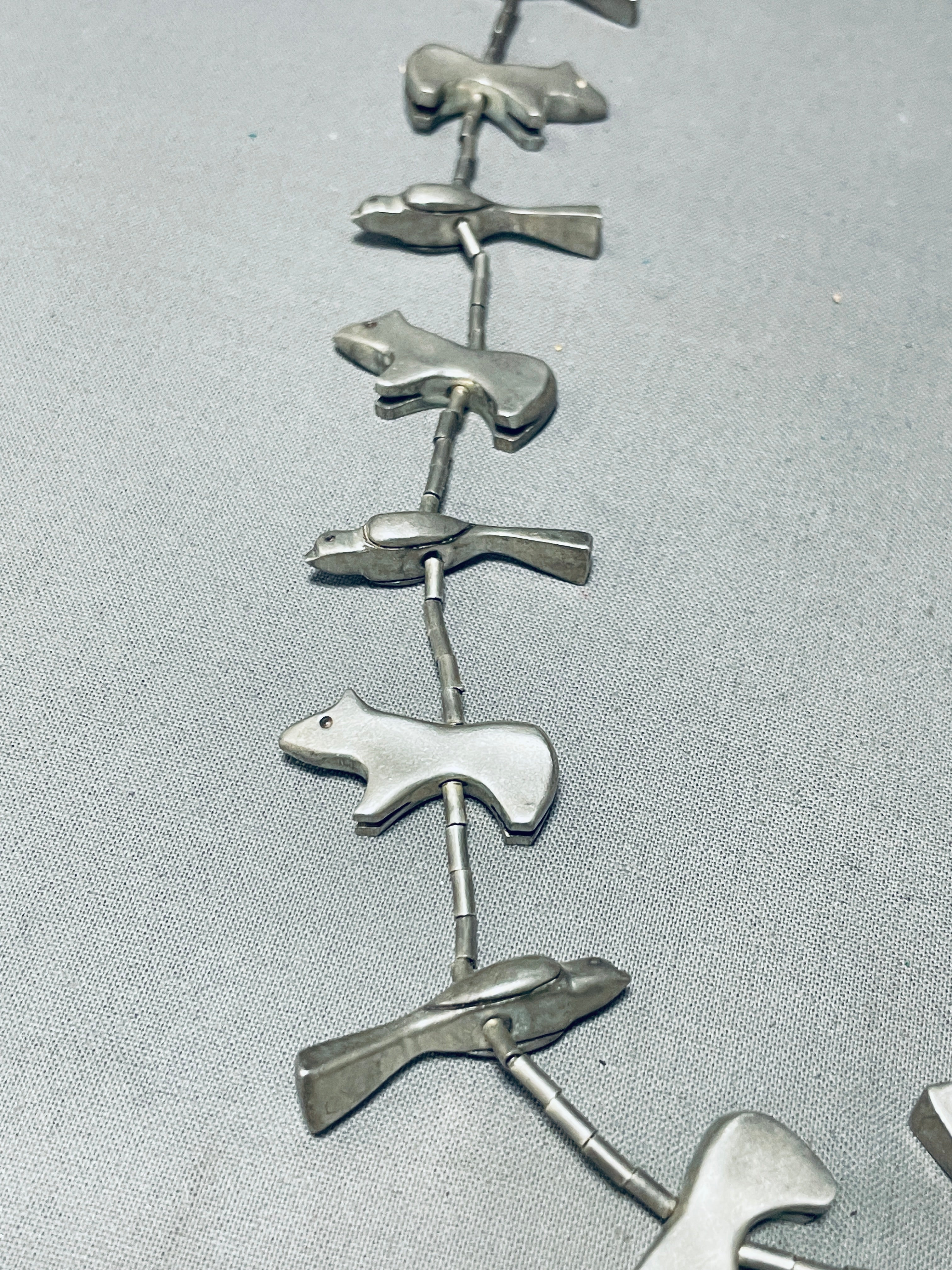 Authentic Navajo Sterling Silver Animal Fetish Necklace - 133g Heavy Vintage Native American Jewelry - Perfect for Boho Fashion, Spiritual Ceremonies & Southwest Style Accessories