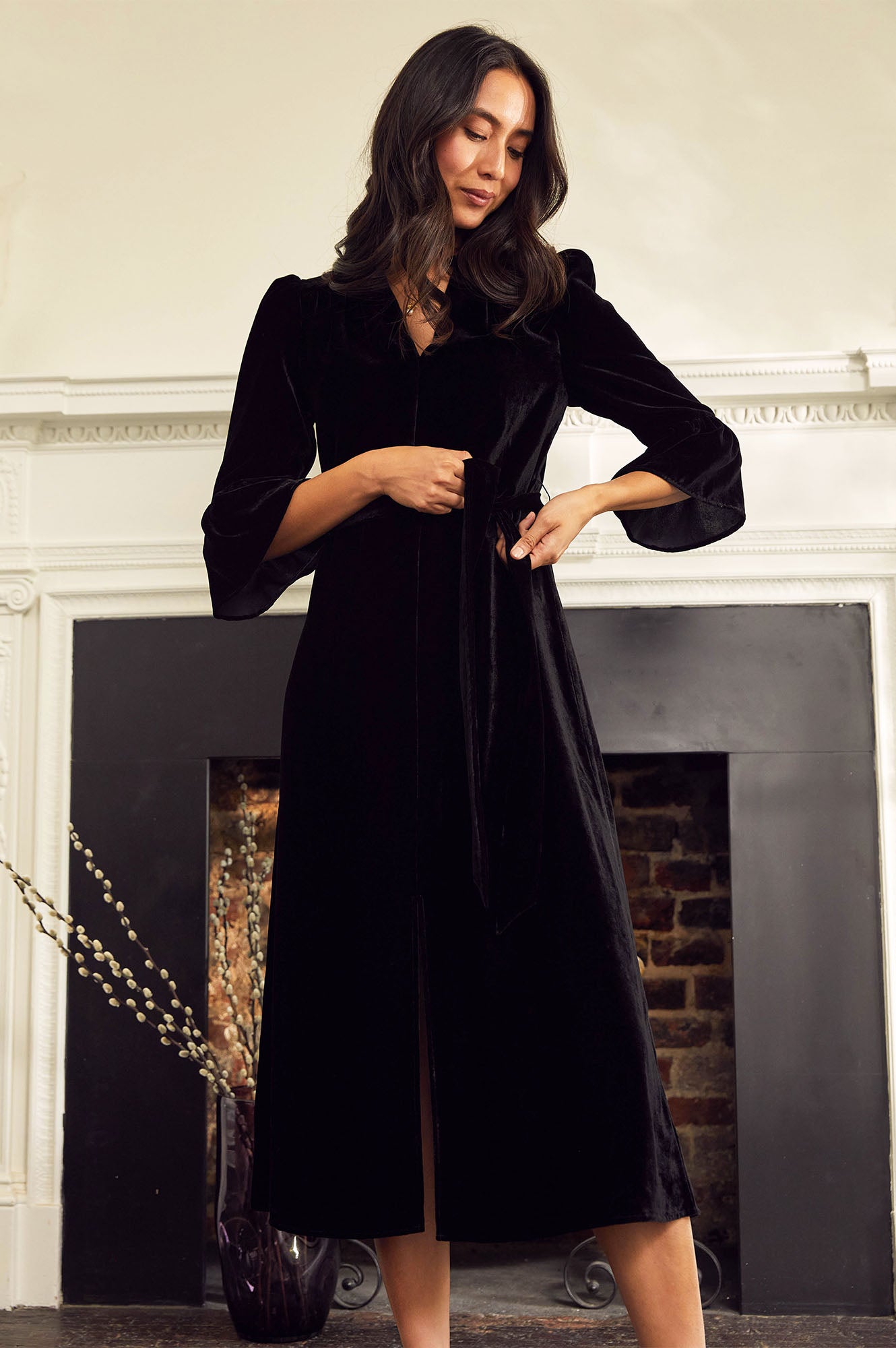 Astrid Velvet Dress for Women - Elegant Black Evening Gown for Party, Wedding & Special Occasions