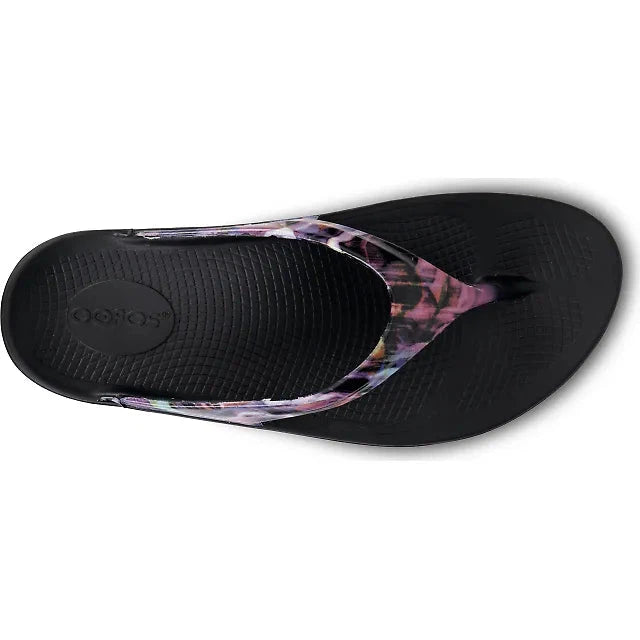 Oolala Camo Sandals for Women - Comfortable Outdoor Hiking & Beach Walking Shoes - Trendy Military Print Summer Sandals for Casual Wear, Travel & Adventure